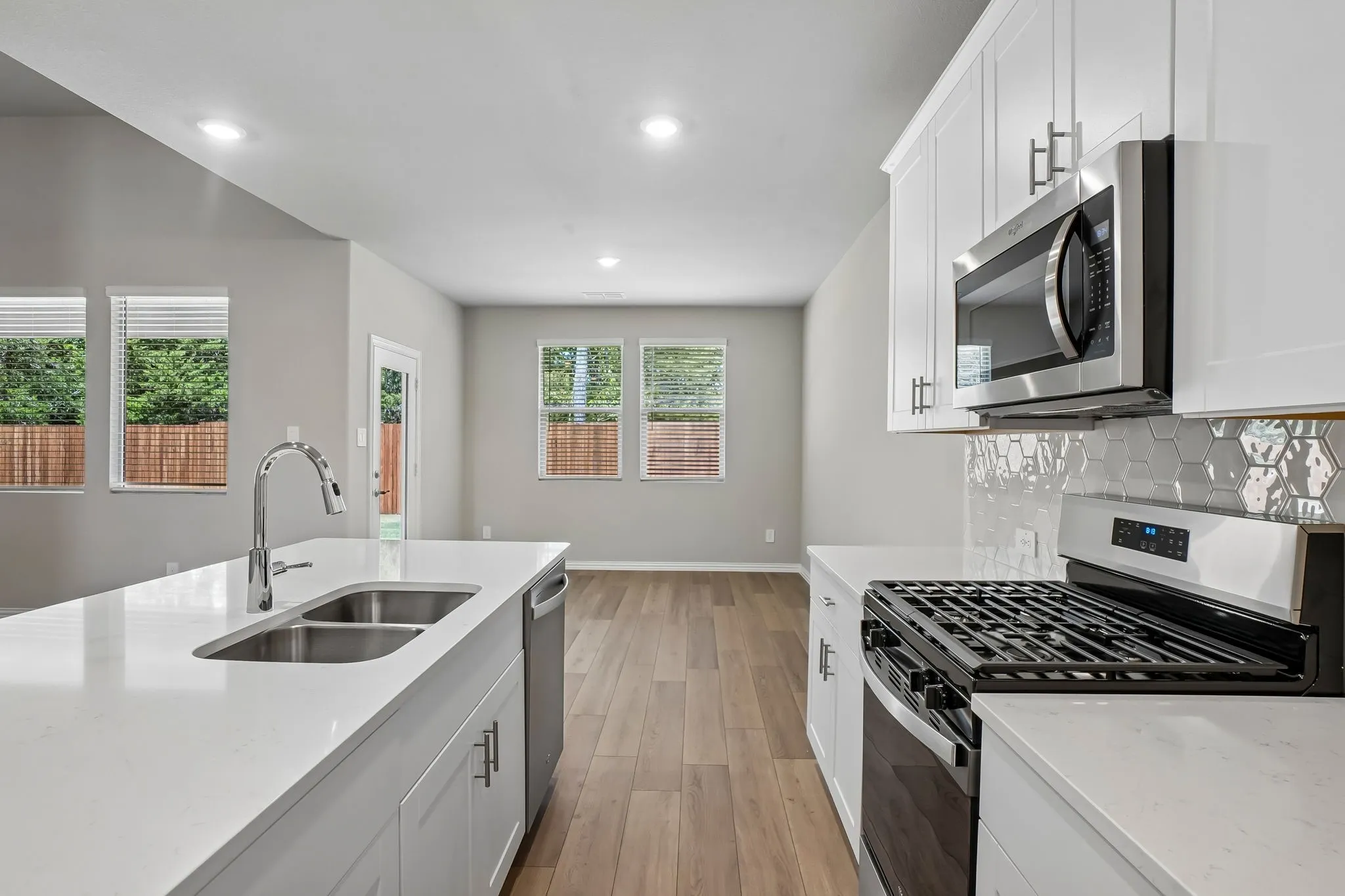 Single Family Residence For Sale in Collin County , 1517 Shenandoah Trail, Anna, Texas 75409, 4 Bedroom, 3 Bathroom, 3 Garage spaces, 2,477 Sqft, built in 2026, New Construction - Incomplete, mls#21242466, Real Estate Agent in Anna, Homes For Sale in Collin county, Homes For Sale in Anna, Realtor in Anna Texas, Real Estate Brokerage Independent Realty Texas, Luminita Cordes Realtor