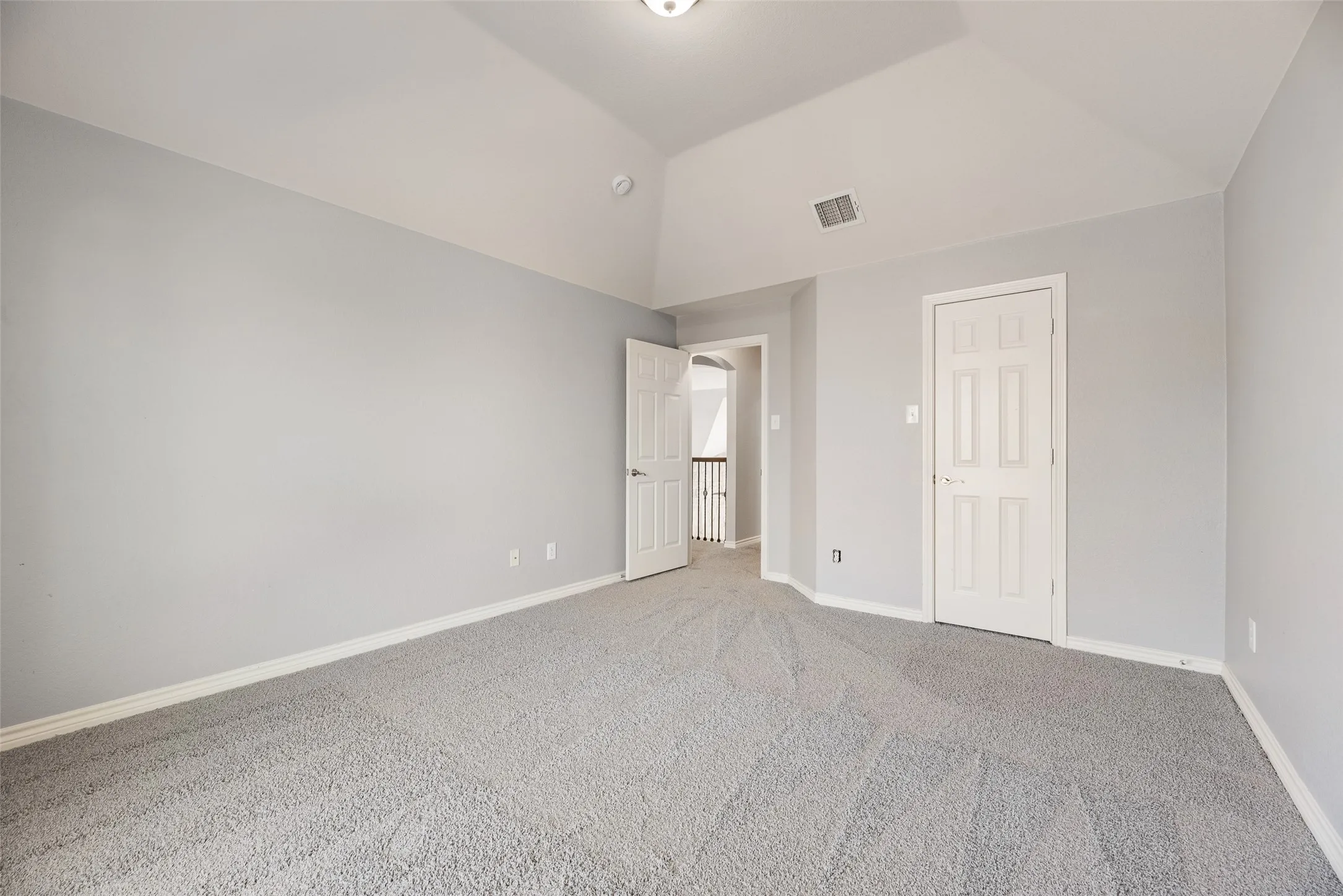 Single Family Residence For Sale in Collin County , 213 Palomino Court, Celina, Texas 75009, 5 Bedrooms, 4 Bathrooms, 3 Garage spaces, 3,402 Sqft, built in 2007, Preowned, Price $560,000, mls#21242829, Real Estate Agent in Celina, Homes For Sale in Collin county, Homes For Sale in Celina, Realtor in Celina Texas, Real Estate Brokerage Independent Realty Texas, Luminita Cordes Realtor