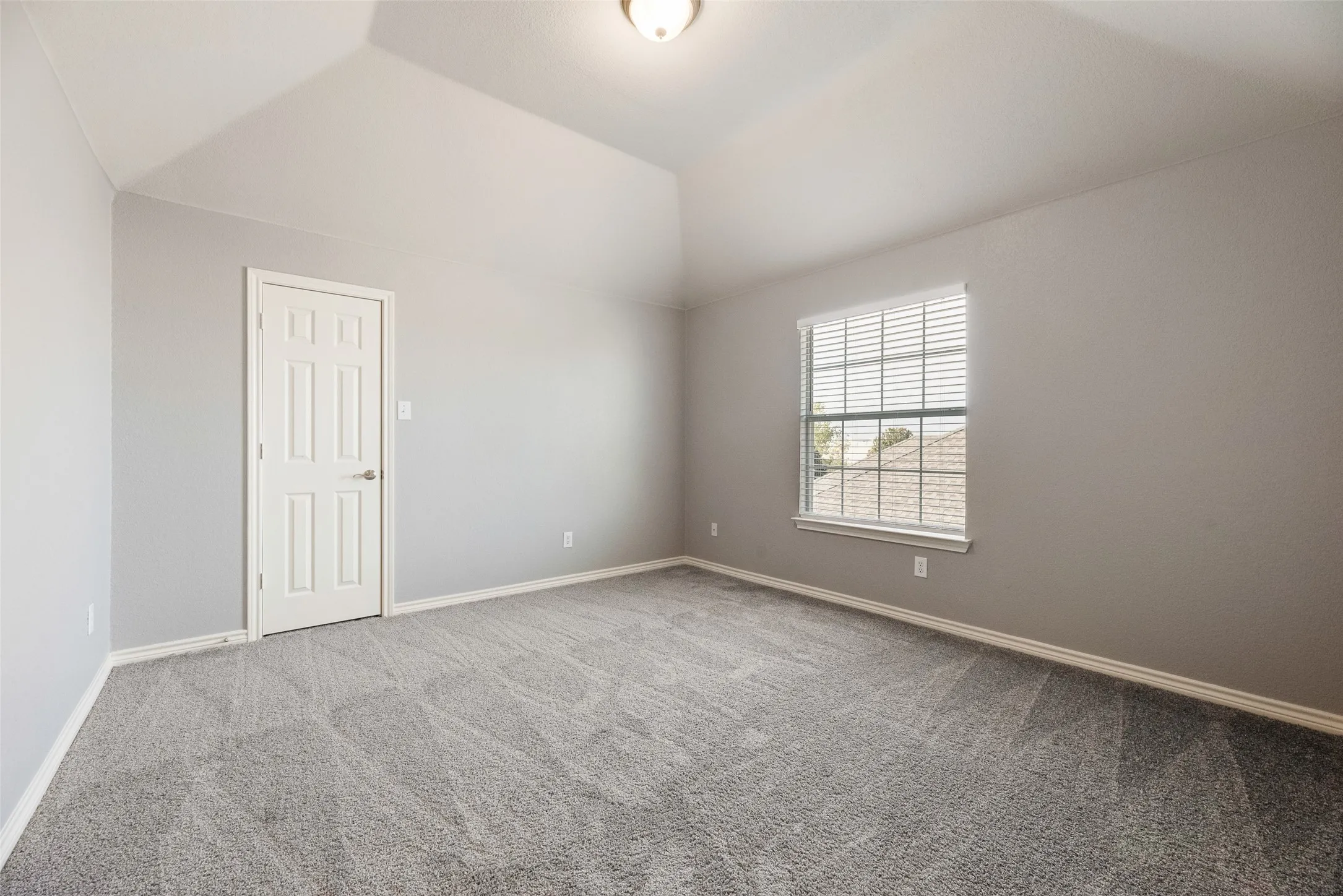 Single Family Residence For Sale in Collin County , 213 Palomino Court, Celina, Texas 75009, 5 Bedrooms, 4 Bathrooms, 3 Garage spaces, 3,402 Sqft, built in 2007, Preowned, Price $560,000, mls#21242829, Real Estate Agent in Celina, Homes For Sale in Collin county, Homes For Sale in Celina, Realtor in Celina Texas, Real Estate Brokerage Independent Realty Texas, Luminita Cordes Realtor