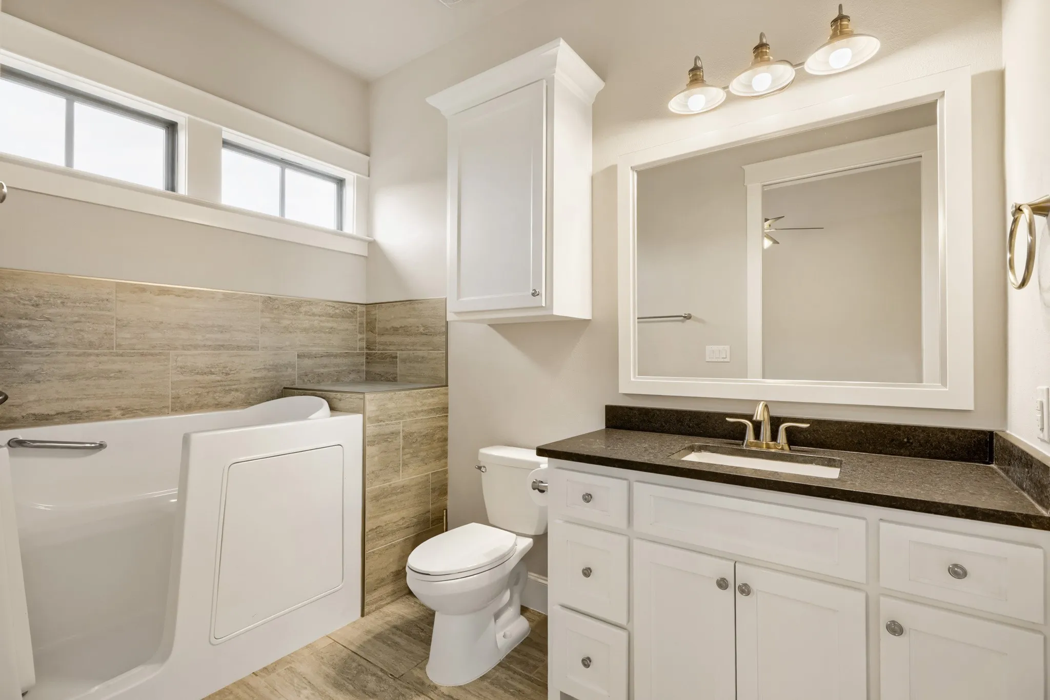 Single Family Residence For Sale in Denton County , 3797 Kayewood Drive, Little Elm, Texas 75068, 4 Bedroom, 5 Bathroom, 3 Garage spaces, 3,985 Sqft, built in 2017, Preowned, mls#21238371, Real Estate Agent in Little Elm, Homes For Sale in Denton county, Homes For Sale in Little Elm, Realtor in Little Elm Texas, Real Estate Brokerage Independent Realty Texas, Luminita Cordes Realtor