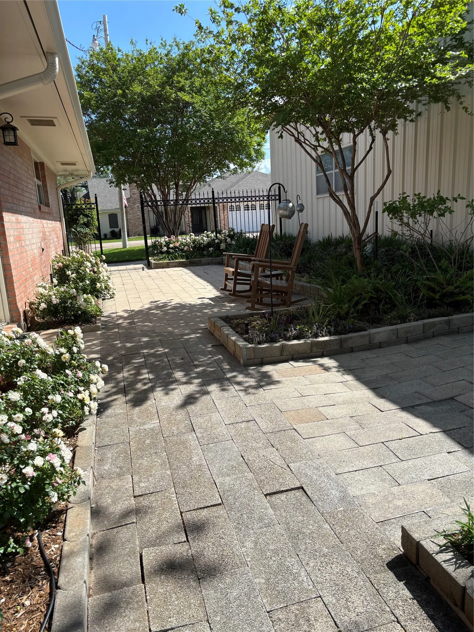 second courtyard Looking from from of home street view