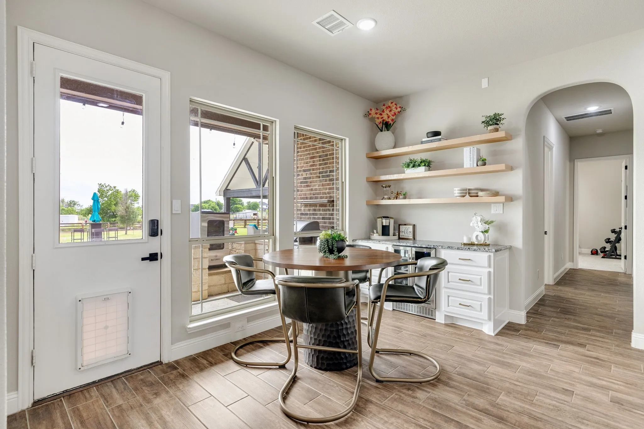 Single Family Residence For Sale in Denton County , 1449 Flanagan Farm Drive, Northlake, Texas 76226, 4 Bedroom, 5 Bathroom, 3 Garage spaces, 3,641 Sqft, built in 2017, Preowned, mls#21243319, Real Estate Agent in Northlake, Homes For Sale in Denton county, Homes For Sale in Northlake, Realtor in Northlake Texas, Real Estate Brokerage Independent Realty Texas, Luminita Cordes Realtor