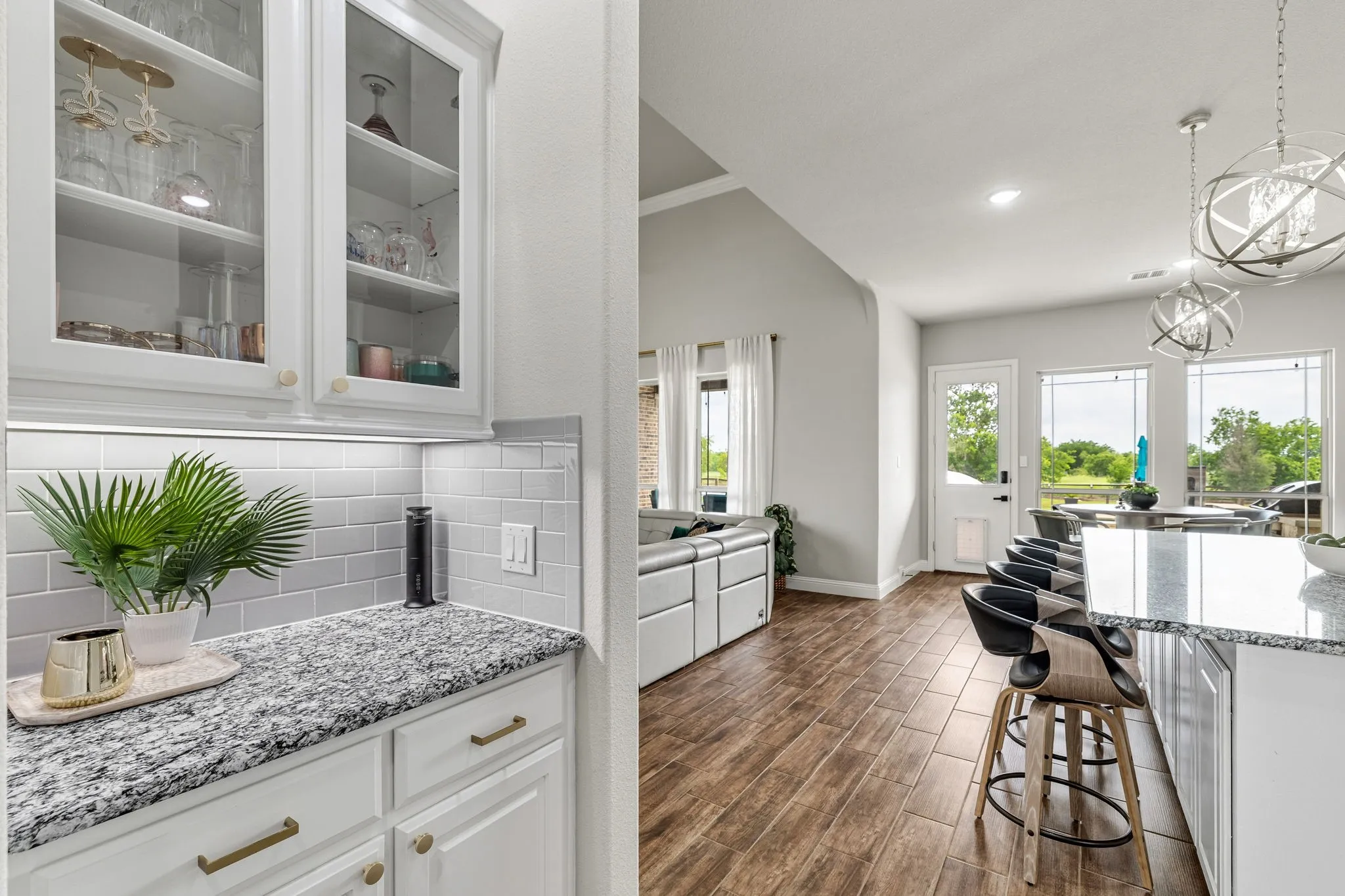 Single Family Residence For Sale in Denton County , 1449 Flanagan Farm Drive, Northlake, Texas 76226, 4 Bedroom, 5 Bathroom, 3 Garage spaces, 3,641 Sqft, built in 2017, Preowned, mls#21243319, Real Estate Agent in Northlake, Homes For Sale in Denton county, Homes For Sale in Northlake, Realtor in Northlake Texas, Real Estate Brokerage Independent Realty Texas, Luminita Cordes Realtor