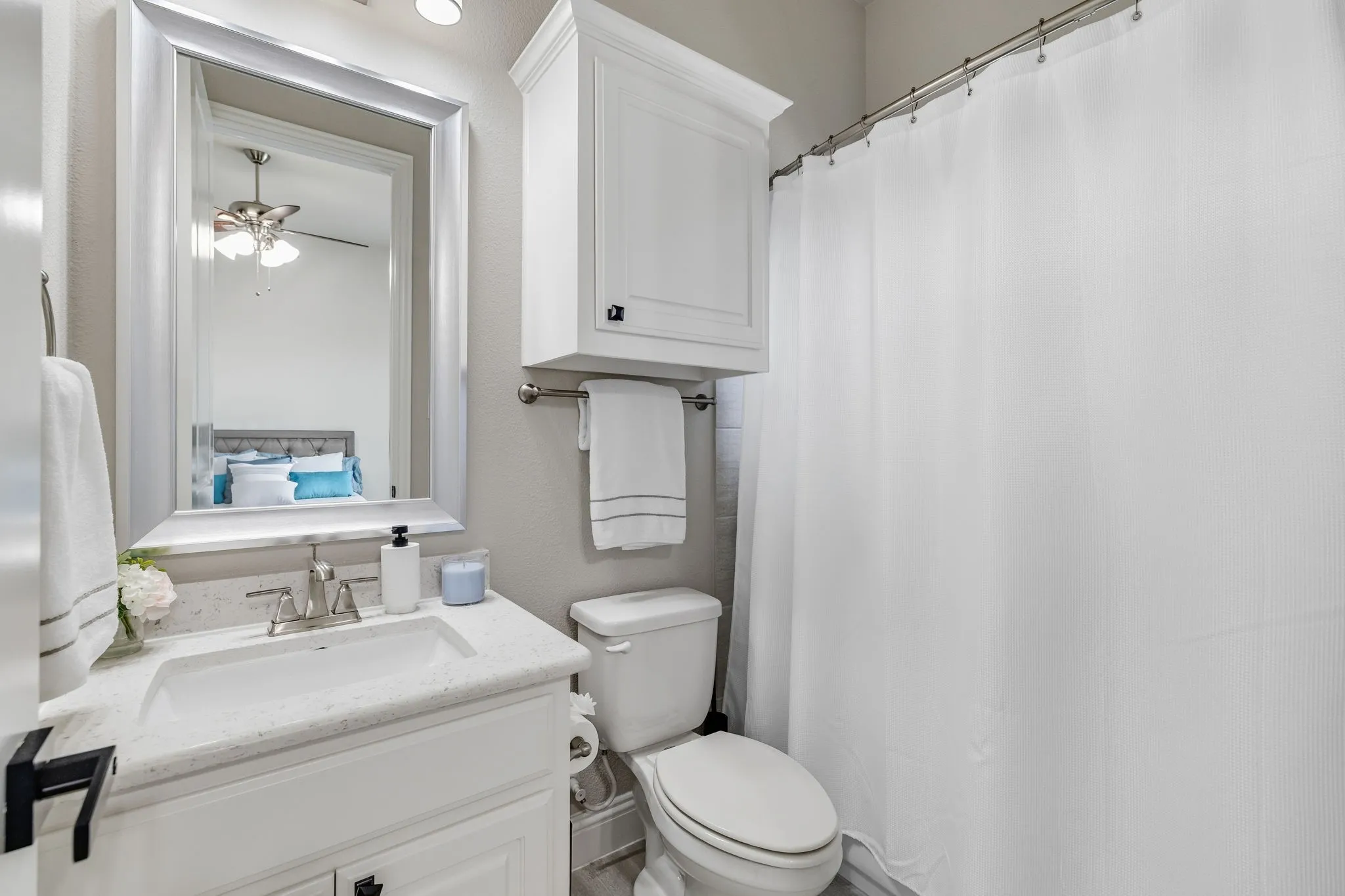Single Family Residence For Sale in Denton County , 1449 Flanagan Farm Drive, Northlake, Texas 76226, 4 Bedroom, 5 Bathroom, 3 Garage spaces, 3,641 Sqft, built in 2017, Preowned, mls#21243319, Real Estate Agent in Northlake, Homes For Sale in Denton county, Homes For Sale in Northlake, Realtor in Northlake Texas, Real Estate Brokerage Independent Realty Texas, Luminita Cordes Realtor