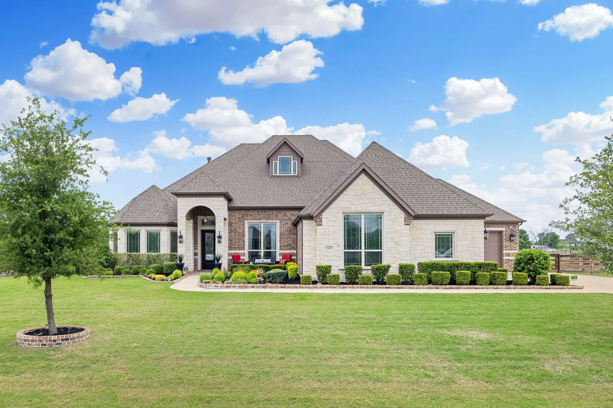 Single Family Residence For Sale in Denton County , 1449 Flanagan Farm Drive, Northlake, Texas 76226, 4 Bedroom, 5 Bathroom, 3 Garage spaces, 3,641 Sqft, built in 2017, Preowned, mls#21243319, Real Estate Agent in Northlake, Homes For Sale in Denton county, Homes For Sale in Northlake, Realtor in Northlake Texas, Real Estate Brokerage Independent Realty Texas, Luminita Cordes Realtor
