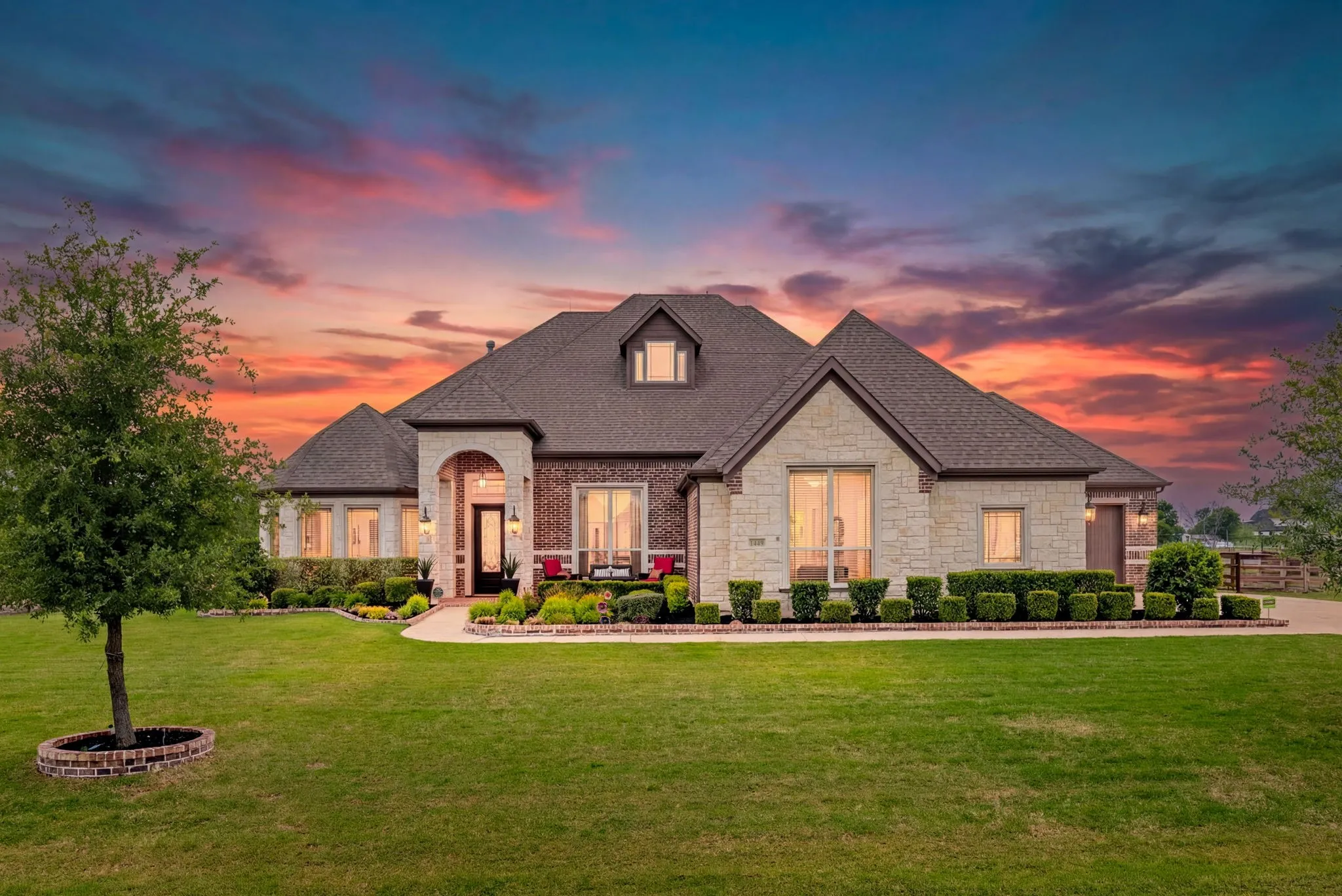 Single Family Residence For Sale in Denton County , 1449 Flanagan Farm Drive, Northlake, Texas 76226, 4 Bedroom, 5 Bathroom, 3 Garage spaces, 3,641 Sqft, built in 2017, Preowned, mls#21243319, Real Estate Agent in Northlake, Homes For Sale in Denton county, Homes For Sale in Northlake, Realtor in Northlake Texas, Real Estate Brokerage Independent Realty Texas, Luminita Cordes Realtor