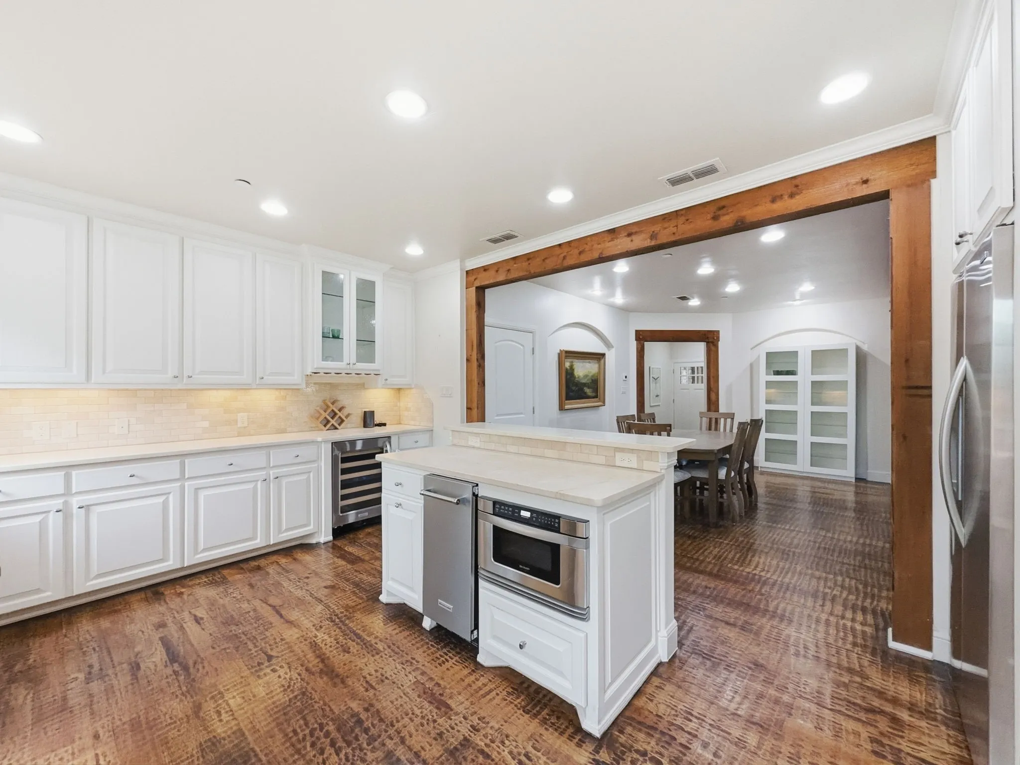 Condominium For Sale in Palo Pinto County , 2033 Harbor Way 104, Graford, Texas 76449, 3 Bedroom, 3 Bathroom, 1 Garage spaces, 2,088 Sqft, built in 2008, Preowned, mls#21242020, Real Estate Agent in Graford, Homes For Sale in Palo Pinto county, Homes For Sale in Graford, Realtor in Graford Texas, Real Estate Brokerage Independent Realty Texas, Luminita Cordes Realtor