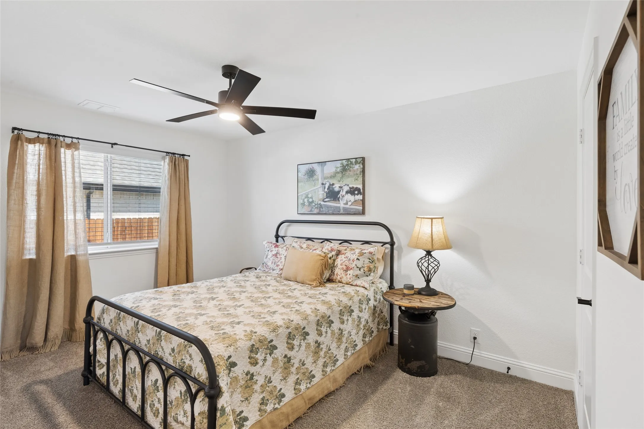 Downstairs and another bedroom beside it