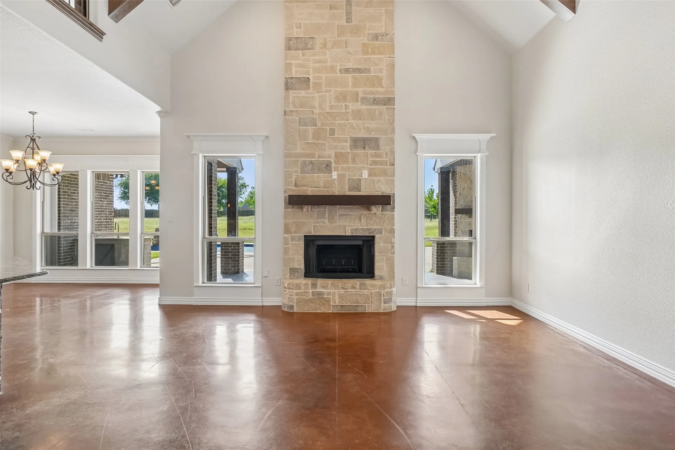 Single Family Residence For Sale in Ellis County , 6411 Caliche Circle, Midlothian, Texas 76065, 4 Bedroom, 4 Bathroom, 3 Garage spaces, 3,278 Sqft, built in 2017, mls#21228545, Real Estate Agent in Midlothian, Homes For Sale in Ellis county, Homes For Sale in Midlothian, Realtor in Midlothian Texas, Real Estate Brokerage Independent Realty Texas, Luminita Cordes Realtor