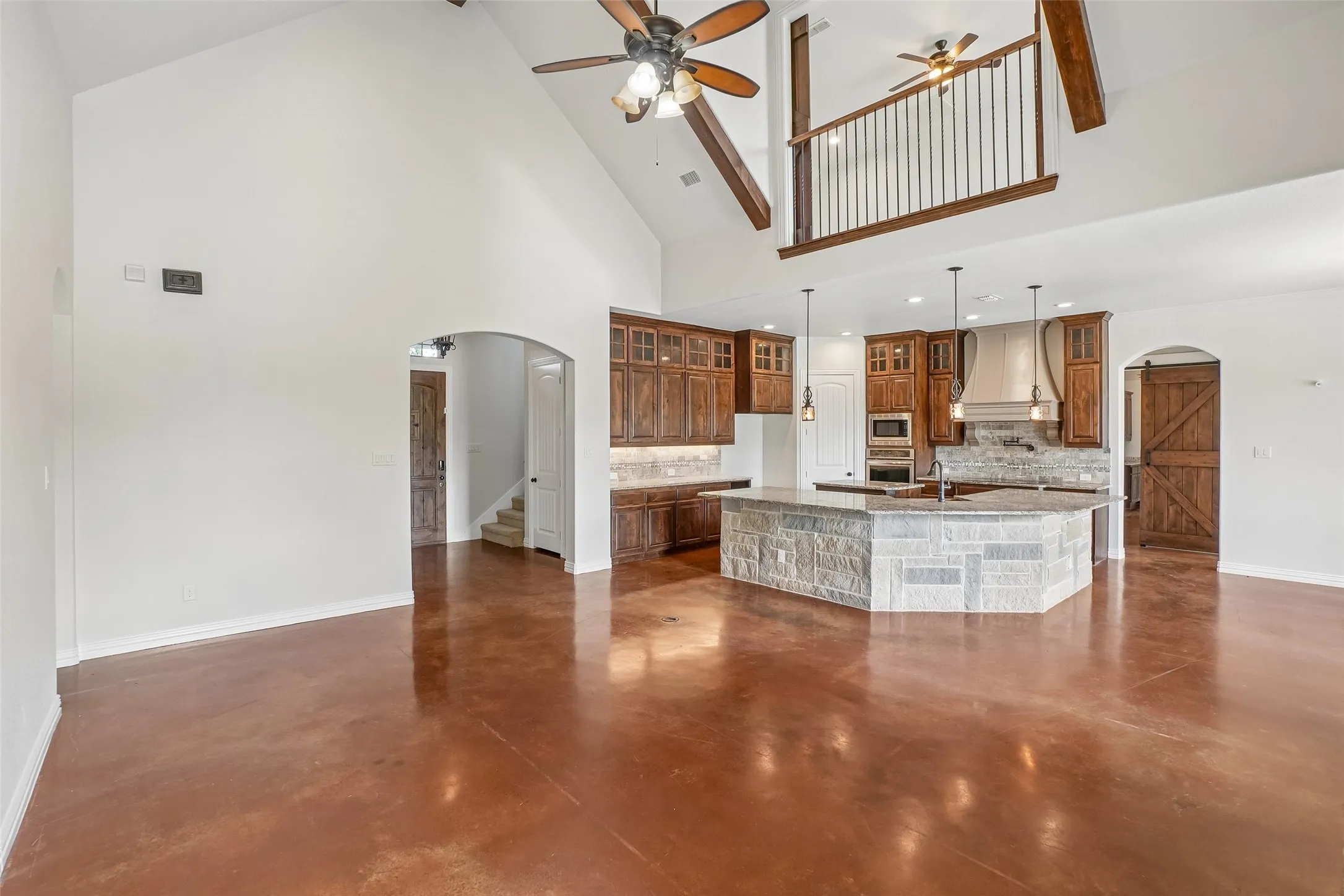 Single Family Residence For Sale in Ellis County , 6411 Caliche Circle, Midlothian, Texas 76065, 4 Bedroom, 4 Bathroom, 3 Garage spaces, 3,278 Sqft, built in 2017, mls#21228545, Real Estate Agent in Midlothian, Homes For Sale in Ellis county, Homes For Sale in Midlothian, Realtor in Midlothian Texas, Real Estate Brokerage Independent Realty Texas, Luminita Cordes Realtor