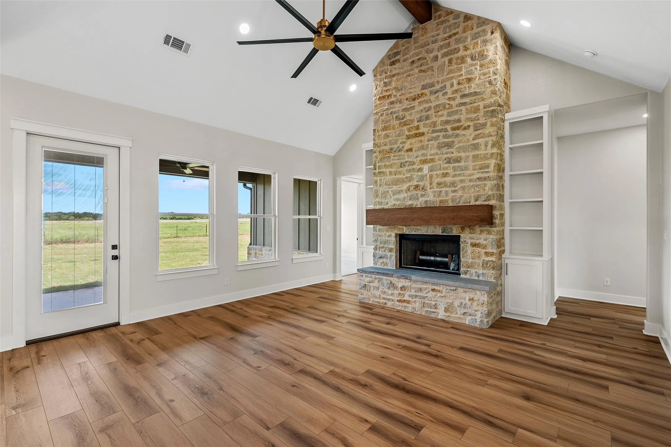 Single Family Residence For Sale in Mc Lennan County , 407 Lacek Mill Road, China Spring, Texas 76633, 4 Bedroom, 3 Bathroom, 2 Garage spaces, 2,354 Sqft, built in 2026, New Construction - Complete, mls#21242505, Real Estate Agent in China Spring, Homes For Sale in Mc Lennan county, Homes For Sale in China Spring, Realtor in China Spring Texas, Real Estate Brokerage Independent Realty Texas, Luminita Cordes Realtor