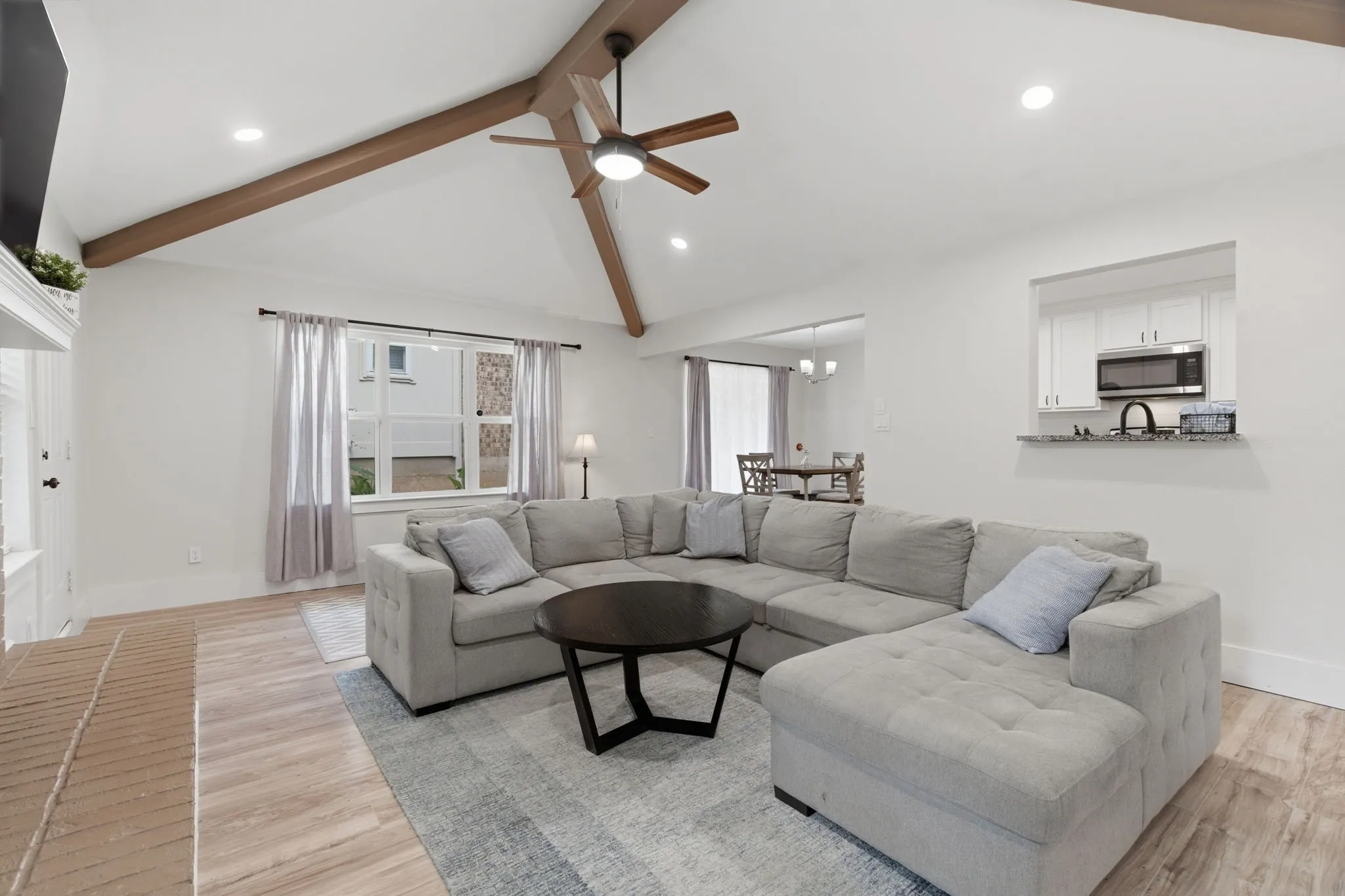 Single Family Residence For Sale in Tarrant County , 5718 Overridge Drive, Arlington, Texas 76017, 3 Bedroom, 2 Bathroom, 2 Garage spaces, 1,796 Sqft, built in 1977, Preowned, Price $374,900, mls#21237766, Real Estate Agent in Arlington, Homes For Sale in Tarrant county, Homes For Sale in Arlington, Realtor in Arlington Texas, Real Estate Brokerage Independent Realty Texas, Luminita Cordes Realtor