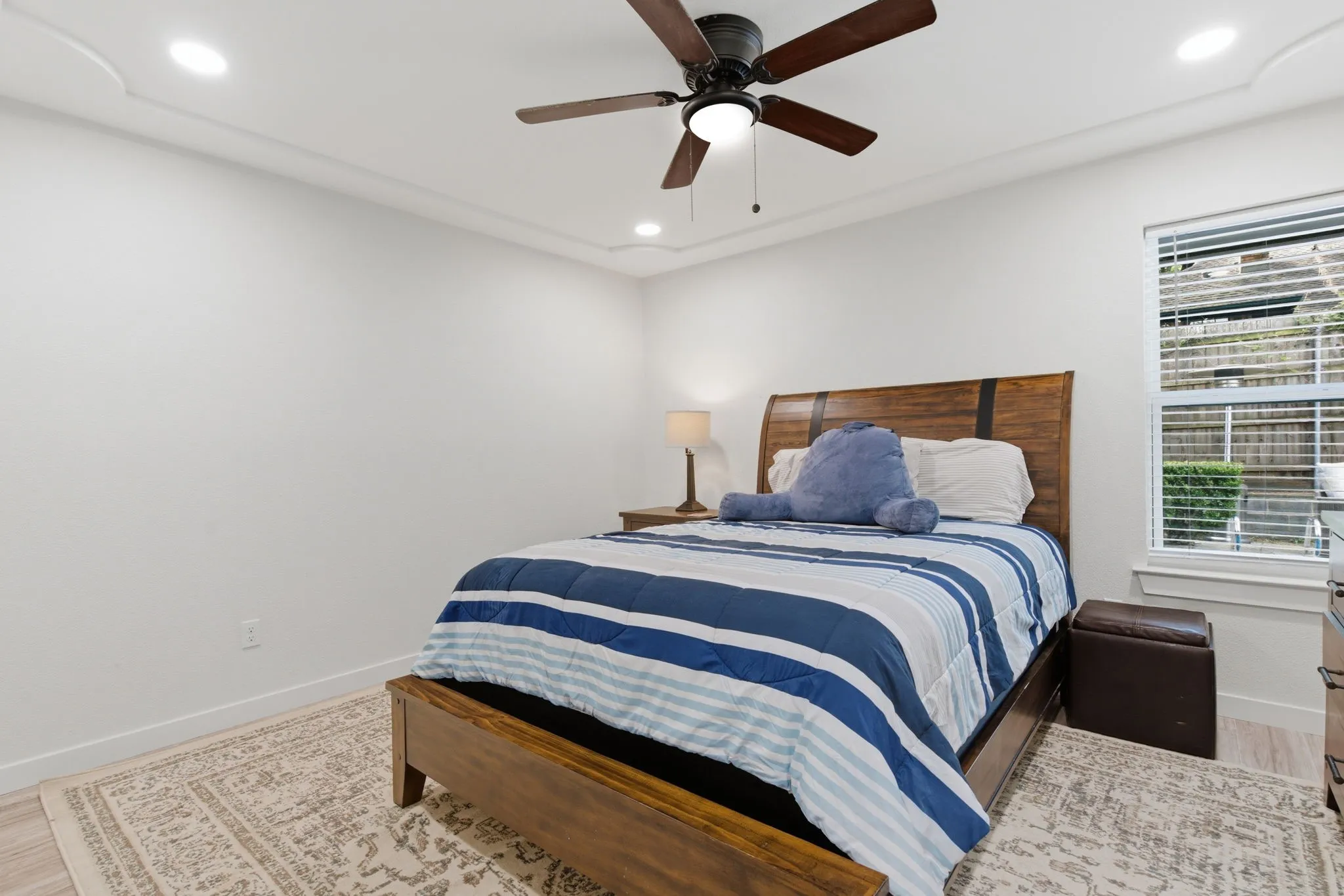 Single Family Residence For Sale in Tarrant County , 5718 Overridge Drive, Arlington, Texas 76017, 3 Bedroom, 2 Bathroom, 2 Garage spaces, 1,796 Sqft, built in 1977, Preowned, Price $374,900, mls#21237766, Real Estate Agent in Arlington, Homes For Sale in Tarrant county, Homes For Sale in Arlington, Realtor in Arlington Texas, Real Estate Brokerage Independent Realty Texas, Luminita Cordes Realtor