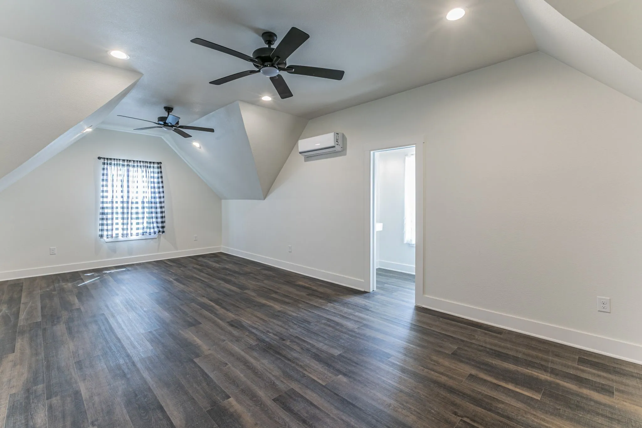 Upstairs 4th Bedroom & Bonus room