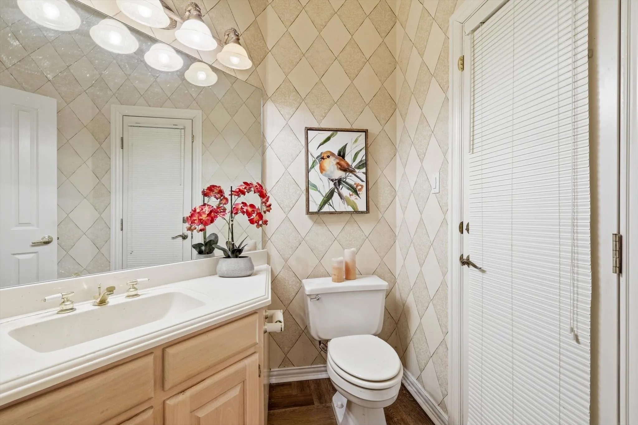Single Family Residence For Sale in Tarrant County , 4717 Morris Heights Drive, Arlington, Texas 76016, 3 Bedroom, 5 Bathroom, 2 Garage spaces, 3,277 Sqft, built in 1993, Preowned, mls#21241654, Real Estate Agent in Arlington, Homes For Sale in Tarrant county, Homes For Sale in Arlington, Realtor in Arlington Texas, Real Estate Brokerage Independent Realty Texas, Luminita Cordes Realtor