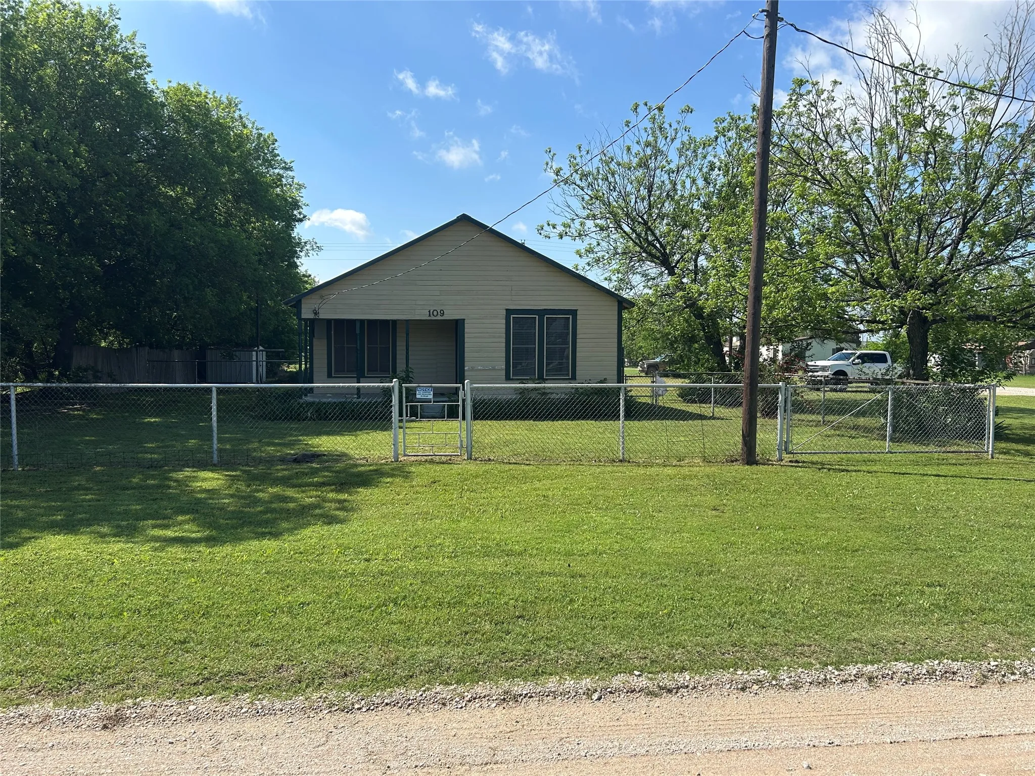 Single Family Residence For Sale in Young County , 109 Harrison Avenue, Newcastle, Texas 76372, 3 Bedroom, 1 Bathroom, Garage spaces, 952 Sqft, built in 1930, Price $45,000, mls#21243503, Real Estate Agent in Newcastle, Homes For Sale in Young county, Homes For Sale in Newcastle, Realtor in Newcastle Texas, Real Estate Brokerage Independent Realty Texas, Luminita Cordes Realtor