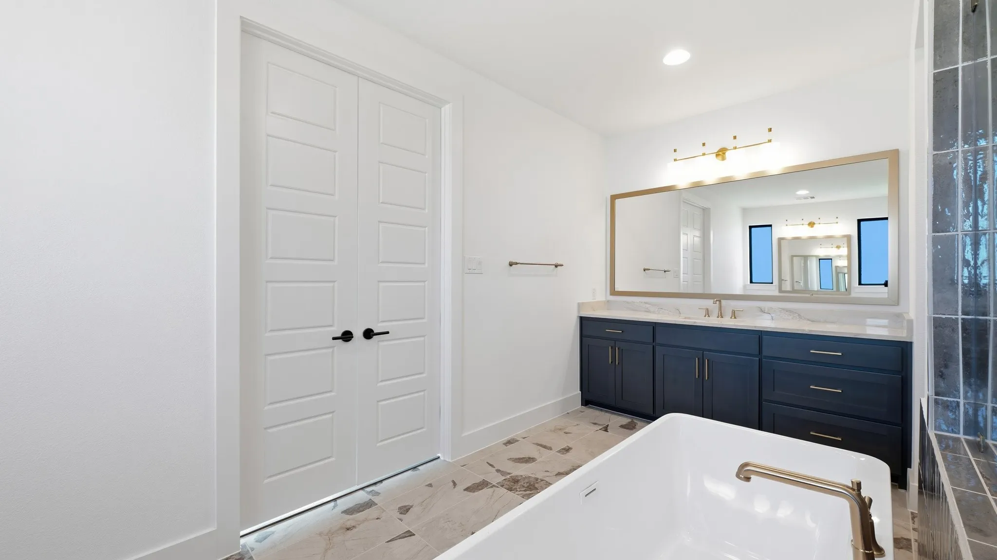 Single Family Residence For Sale in Rockwall County , 239 Chesterfield Lane, Heath, Texas 75032, 4 Bedroom, 5 Bathroom, 3 Garage spaces, 4,336 Sqft, built in 2026, New Construction - Incomplete, mls#21243542, Real Estate Agent in Heath, Homes For Sale in Rockwall county, Homes For Sale in Heath, Realtor in Heath Texas, Real Estate Brokerage Independent Realty Texas, Luminita Cordes Realtor