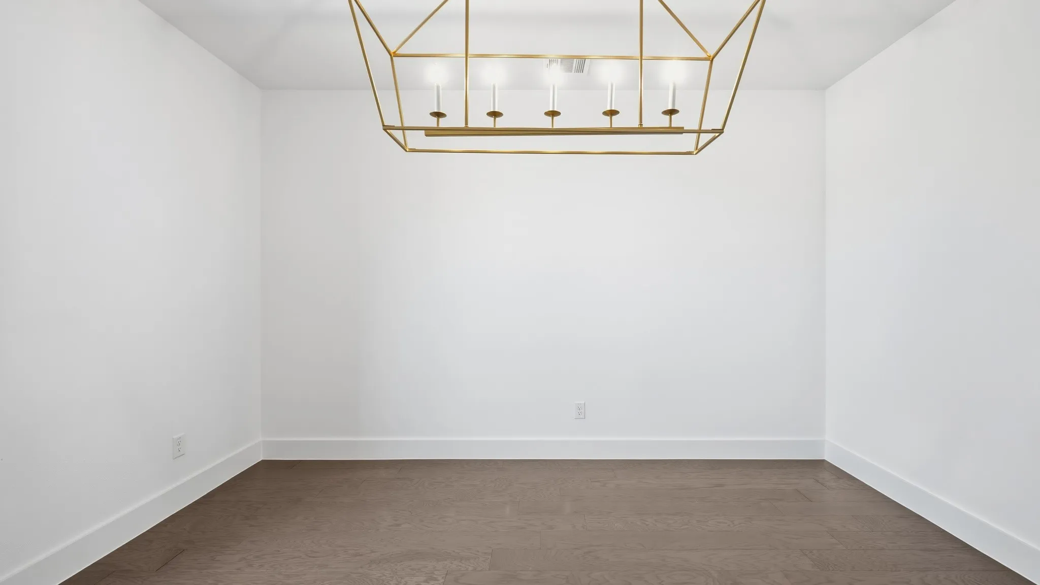Single Family Residence For Sale in Rockwall County , 239 Chesterfield Lane, Heath, Texas 75032, 4 Bedroom, 5 Bathroom, 3 Garage spaces, 4,336 Sqft, built in 2026, New Construction - Incomplete, mls#21243542, Real Estate Agent in Heath, Homes For Sale in Rockwall county, Homes For Sale in Heath, Realtor in Heath Texas, Real Estate Brokerage Independent Realty Texas, Luminita Cordes Realtor
