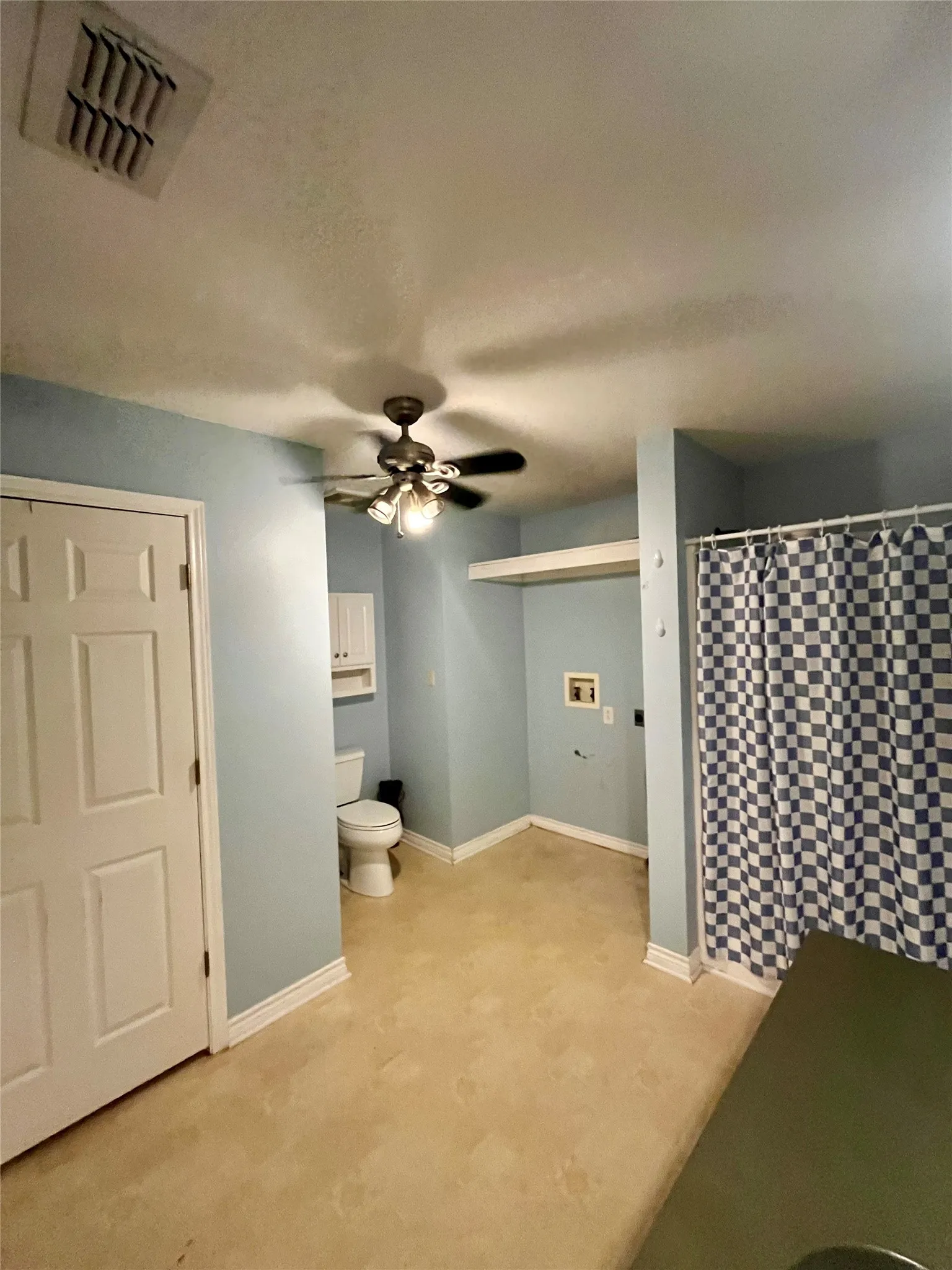 Single Family Residence For Sale in Wood County , 111 Private Road 6980, Alba, Texas 75410, 2 Bedrooms, 2 Bathrooms, 1 Garage spaces, 1,392 Sqft, built in 2005, Preowned, Price $230,000, mls#21243548, Real Estate Agent in Alba, Homes For Sale in Wood county, Homes For Sale in Alba, Realtor in Alba Texas, Real Estate Brokerage Independent Realty Texas, Luminita Cordes Realtor
