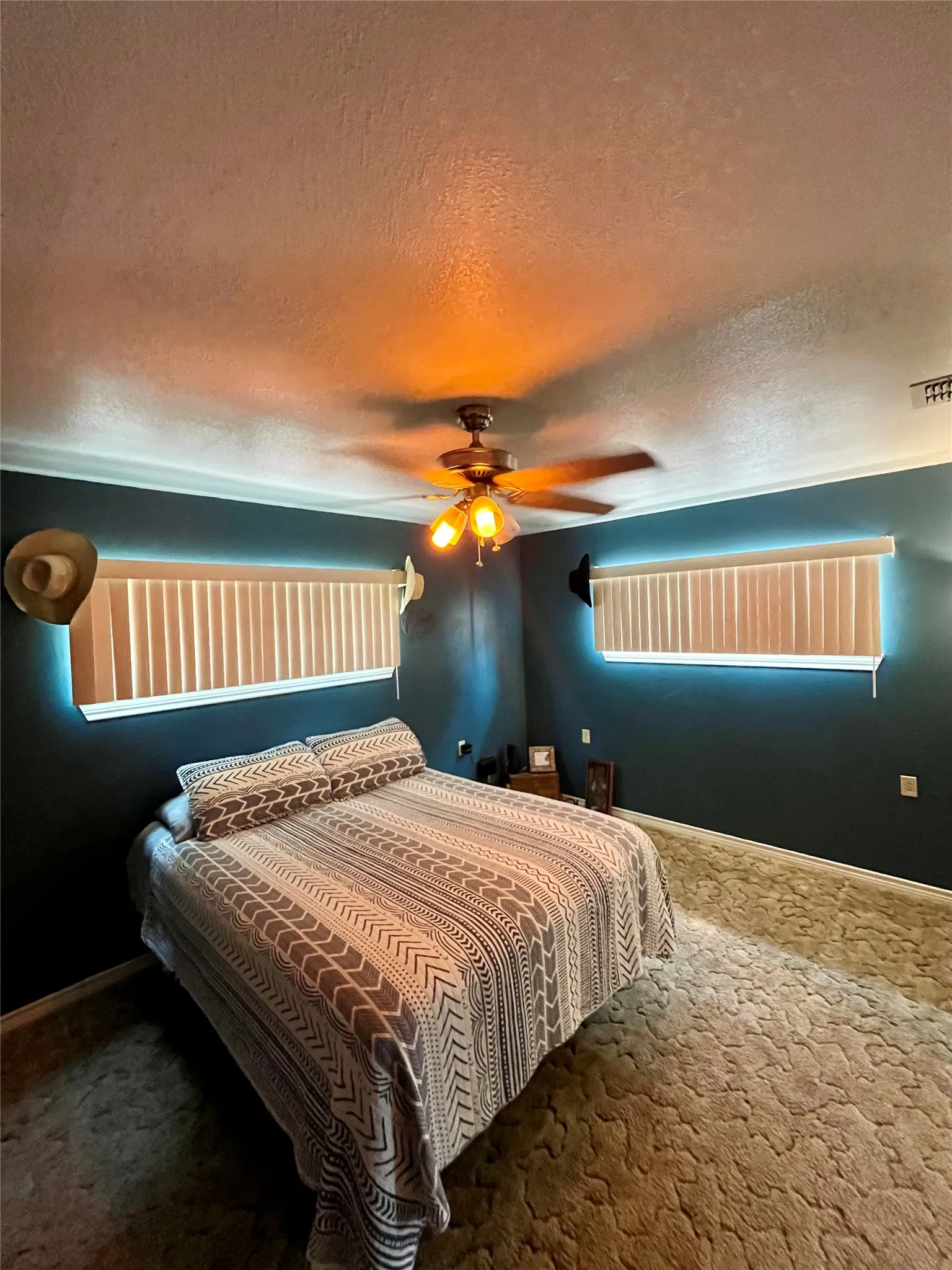 Single Family Residence For Sale in Wood County , 111 Private Road 6980, Alba, Texas 75410, 2 Bedrooms, 2 Bathrooms, 1 Garage spaces, 1,392 Sqft, built in 2005, Preowned, Price $230,000, mls#21243548, Real Estate Agent in Alba, Homes For Sale in Wood county, Homes For Sale in Alba, Realtor in Alba Texas, Real Estate Brokerage Independent Realty Texas, Luminita Cordes Realtor