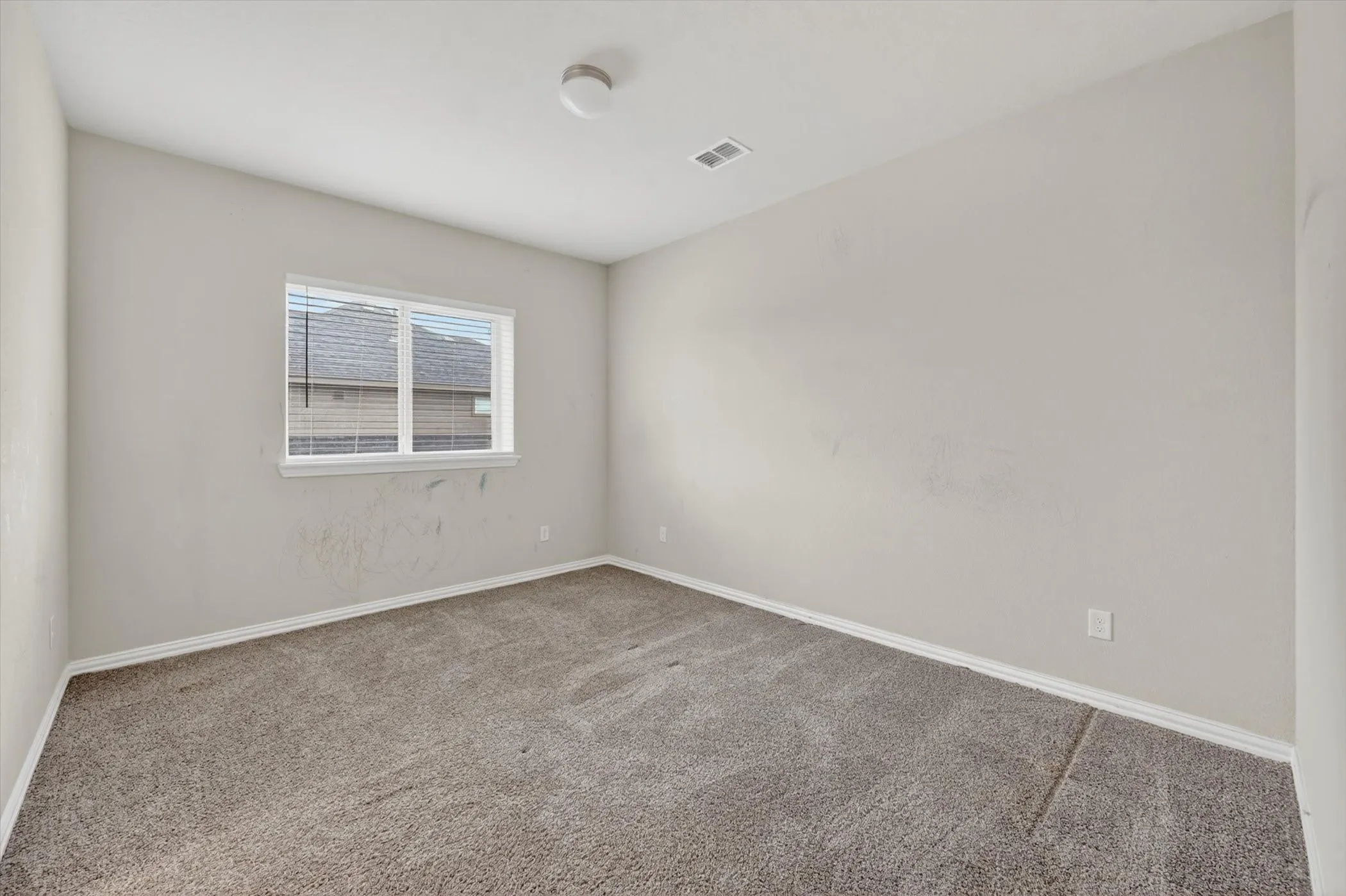 Single Family Residence For Sale in Ellis County , 1906 Gristmill Drive, Mansfield, Texas 76063, 4 Bedroom, 4 Bathroom, 3 Garage spaces, 3,147 Sqft, built in 2021, Preowned, mls#21243447, Real Estate Agent in Mansfield, Homes For Sale in Ellis county, Homes For Sale in Mansfield, Realtor in Mansfield Texas, Real Estate Brokerage Independent Realty Texas, Luminita Cordes Realtor