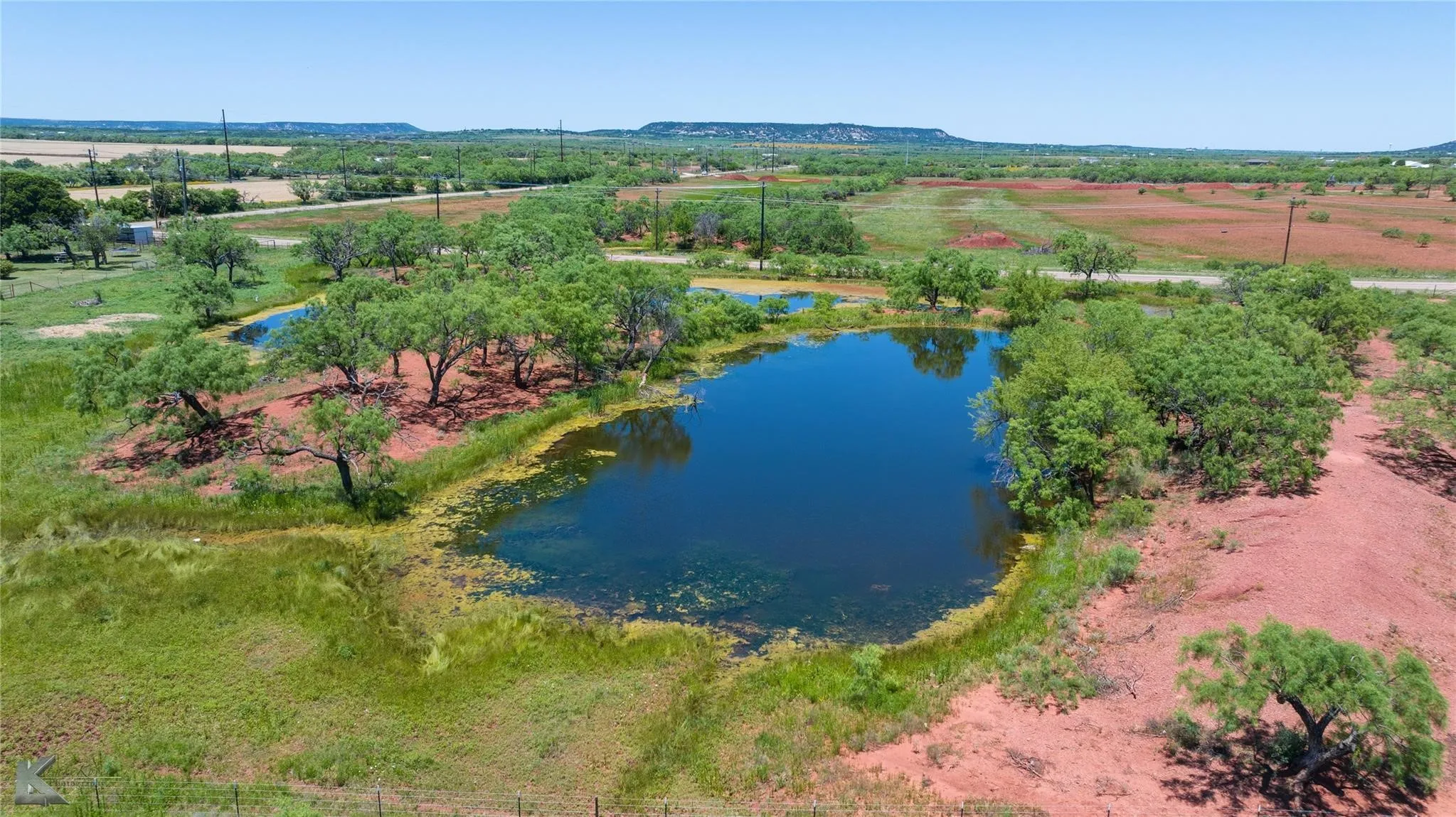 Single Family Residence For Sale in Taylor County , 4142 Hwy 83, Tuscola, Texas 79562, 3 Bedrooms, 2 Bathrooms, 2 Garage spaces, 1,904 Sqft, built in 1982, Price $699,000, mls#21243590, Real Estate Agent in Tuscola, Homes For Sale in Taylor county, Homes For Sale in Tuscola, Realtor in Tuscola Texas, Real Estate Brokerage Independent Realty Texas, Luminita Cordes Realtor