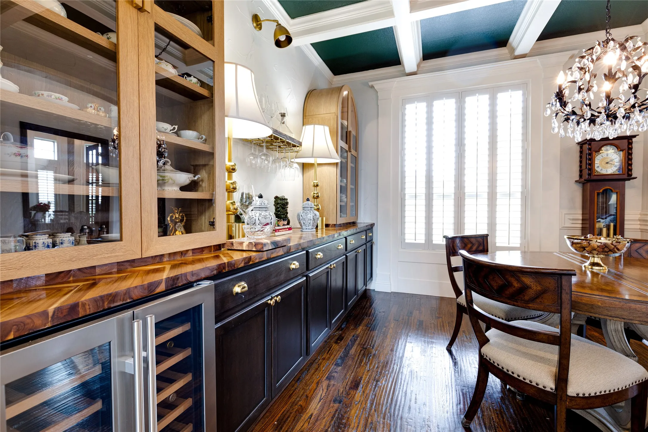 Single Family Residence For Sale in Tarrant County , 7757 Bella Milano Drive, Fort Worth, Texas 76126, 4 Bedroom, 4 Bathroom, 3 Garage spaces, 3,530 Sqft, built in 2015, mls#21243592, Real Estate Agent in Fort Worth, Homes For Sale in Tarrant county, Homes For Sale in Fort Worth, Realtor in Fort Worth Texas, Real Estate Brokerage Independent Realty Texas, Luminita Cordes Realtor