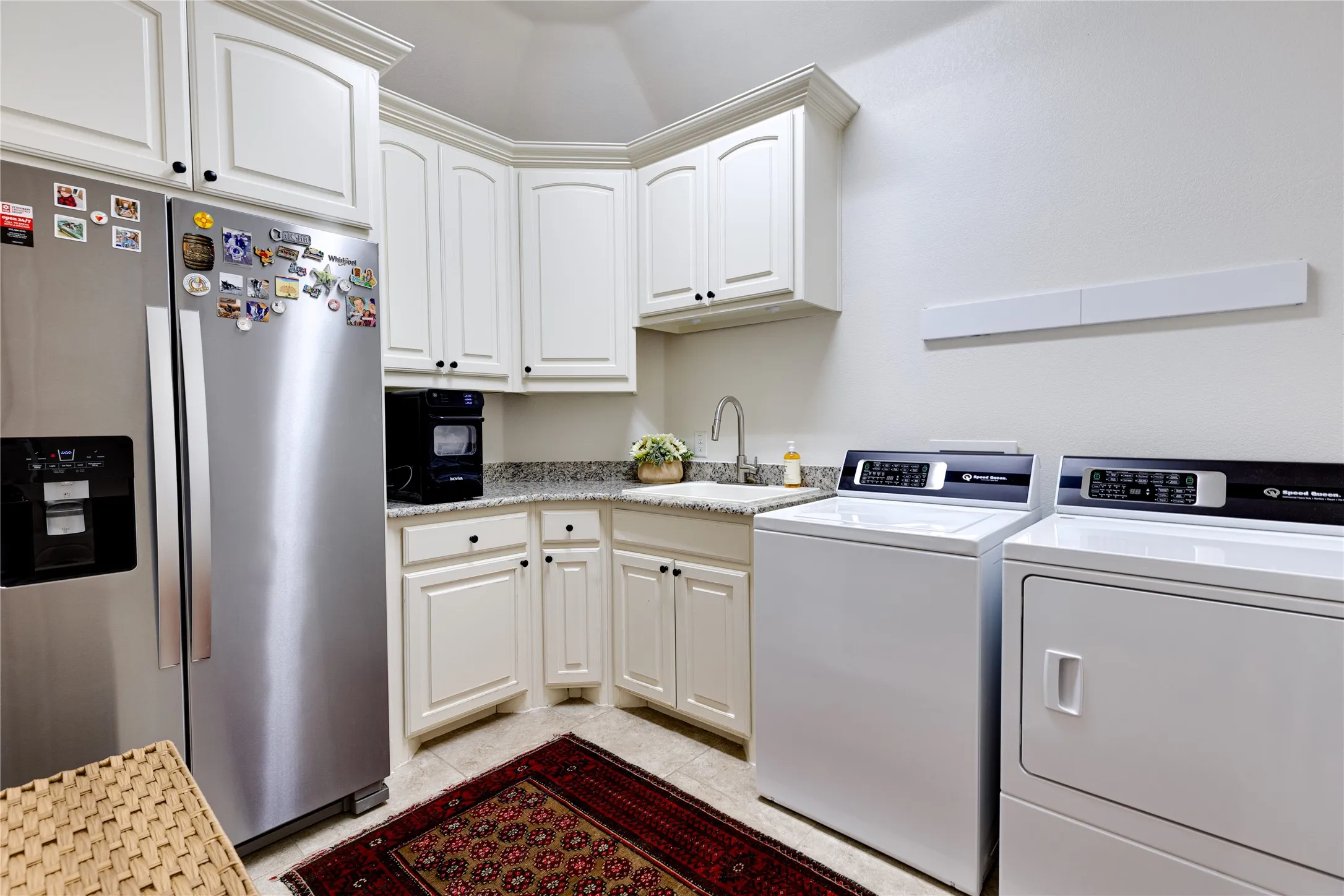 Single Family Residence For Sale in Tarrant County , 7757 Bella Milano Drive, Fort Worth, Texas 76126, 4 Bedroom, 4 Bathroom, 3 Garage spaces, 3,530 Sqft, built in 2015, mls#21243592, Real Estate Agent in Fort Worth, Homes For Sale in Tarrant county, Homes For Sale in Fort Worth, Realtor in Fort Worth Texas, Real Estate Brokerage Independent Realty Texas, Luminita Cordes Realtor