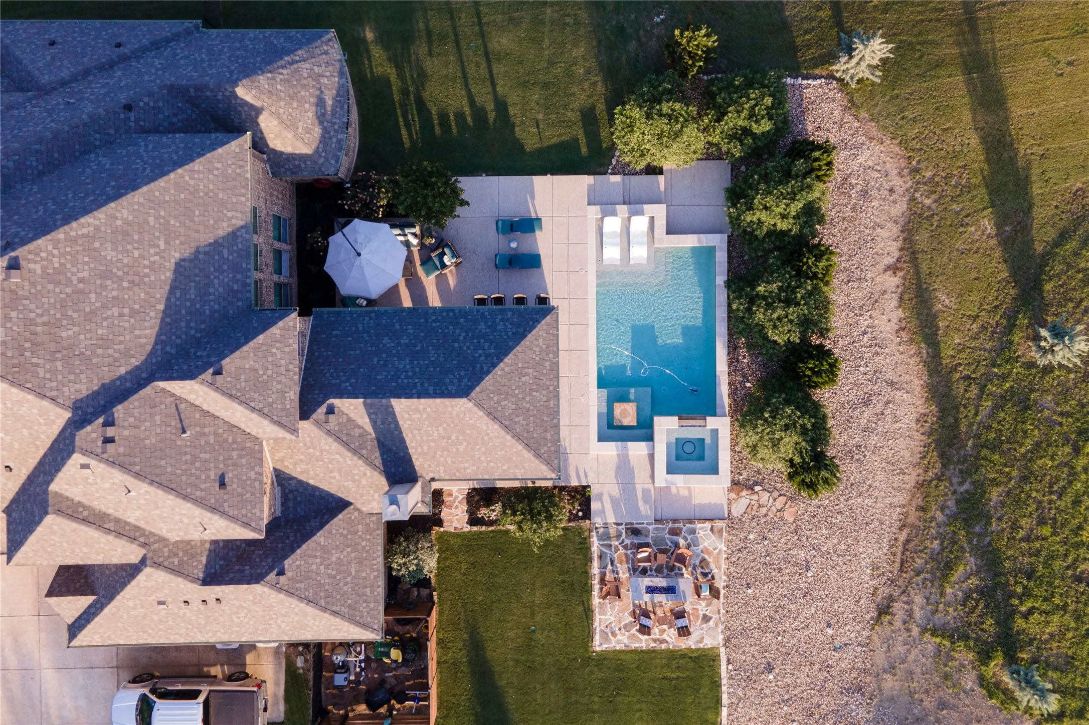 Single Family Residence For Sale in Tarrant County , 7757 Bella Milano Drive, Fort Worth, Texas 76126, 4 Bedroom, 4 Bathroom, 3 Garage spaces, 3,530 Sqft, built in 2015, mls#21243592, Real Estate Agent in Fort Worth, Homes For Sale in Tarrant county, Homes For Sale in Fort Worth, Realtor in Fort Worth Texas, Real Estate Brokerage Independent Realty Texas, Luminita Cordes Realtor