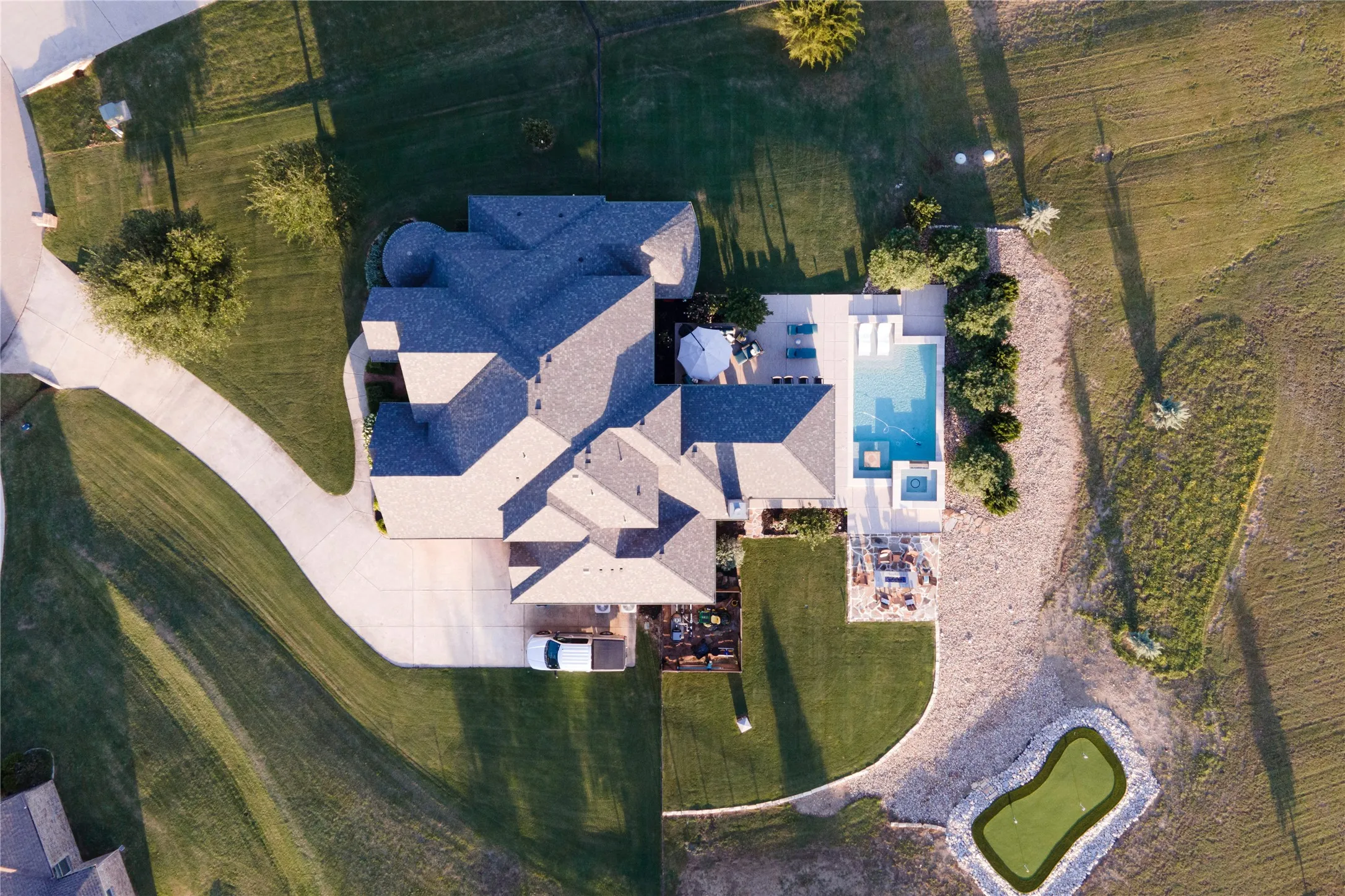 Single Family Residence For Sale in Tarrant County , 7757 Bella Milano Drive, Fort Worth, Texas 76126, 4 Bedroom, 4 Bathroom, 3 Garage spaces, 3,530 Sqft, built in 2015, mls#21243592, Real Estate Agent in Fort Worth, Homes For Sale in Tarrant county, Homes For Sale in Fort Worth, Realtor in Fort Worth Texas, Real Estate Brokerage Independent Realty Texas, Luminita Cordes Realtor