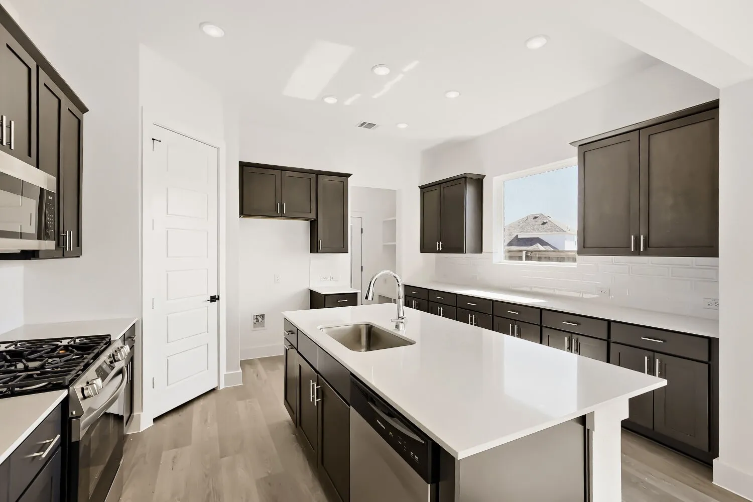 Single Family Residence For Sale in Kaufman County , 1812 Mann Road, Forney, Texas 75126, 3 Bedroom, 2 Bathroom, 2 Garage spaces, 1,720 Sqft, built in 2026, New Construction - Incomplete, mls#21241915, Real Estate Agent in Forney, Homes For Sale in Kaufman county, Homes For Sale in Forney, Realtor in Forney Texas, Real Estate Brokerage Independent Realty Texas, Luminita Cordes Realtor