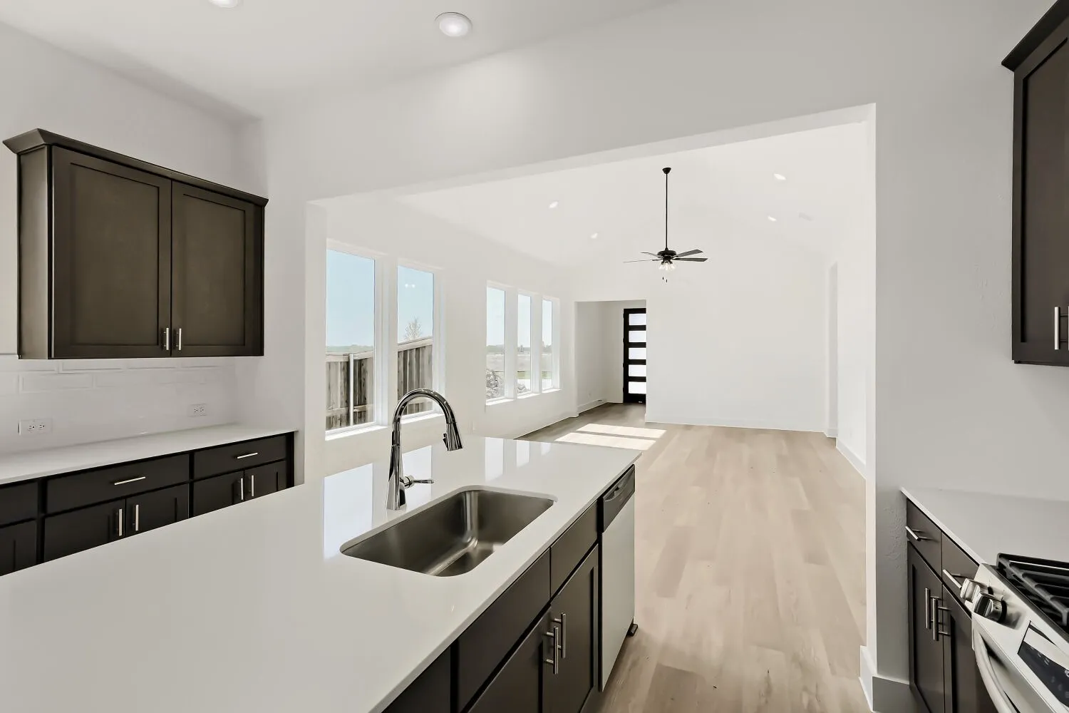 Single Family Residence For Sale in Kaufman County , 1812 Mann Road, Forney, Texas 75126, 3 Bedroom, 2 Bathroom, 2 Garage spaces, 1,720 Sqft, built in 2026, New Construction - Incomplete, mls#21241915, Real Estate Agent in Forney, Homes For Sale in Kaufman county, Homes For Sale in Forney, Realtor in Forney Texas, Real Estate Brokerage Independent Realty Texas, Luminita Cordes Realtor