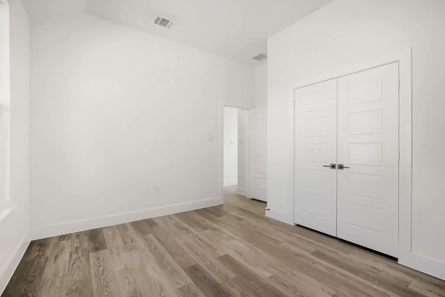Single Family Residence For Sale in Kaufman County , 1812 Mann Road, Forney, Texas 75126, 3 Bedroom, 2 Bathroom, 2 Garage spaces, 1,720 Sqft, built in 2026, New Construction - Incomplete, mls#21241915, Real Estate Agent in Forney, Homes For Sale in Kaufman county, Homes For Sale in Forney, Realtor in Forney Texas, Real Estate Brokerage Independent Realty Texas, Luminita Cordes Realtor