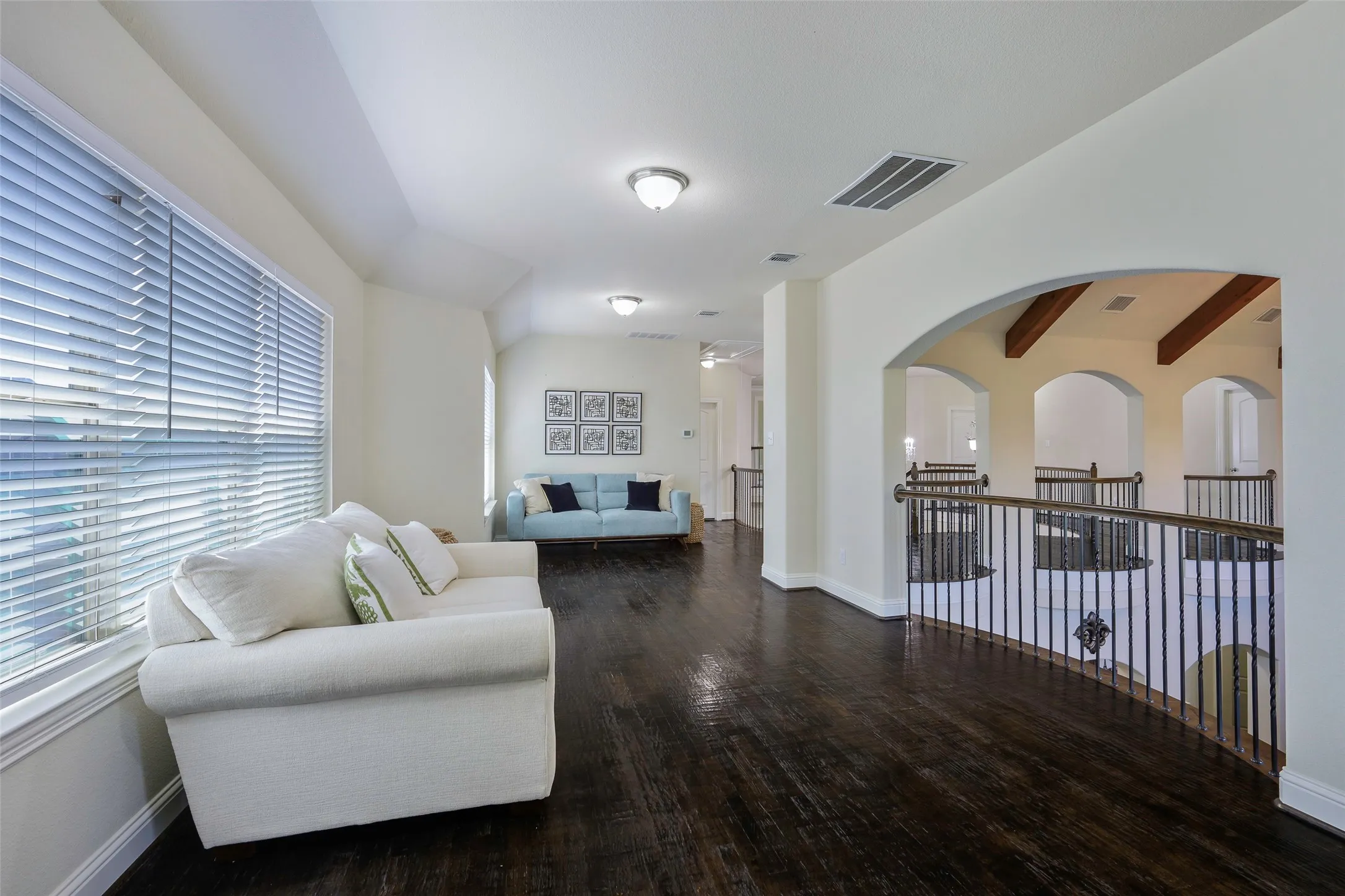 Single Family Residence For Sale in Denton County , 7524 Glenturret Circle, The Colony, Texas 75056, 6 Bedroom, 6 Bathroom, 2 Garage spaces, 5,508 Sqft, built in 2013, Preowned, mls#21243648, Real Estate Agent in The Colony, Homes For Sale in Denton county, Homes For Sale in The Colony, Realtor in The Colony Texas, Real Estate Brokerage Independent Realty Texas, Luminita Cordes Realtor