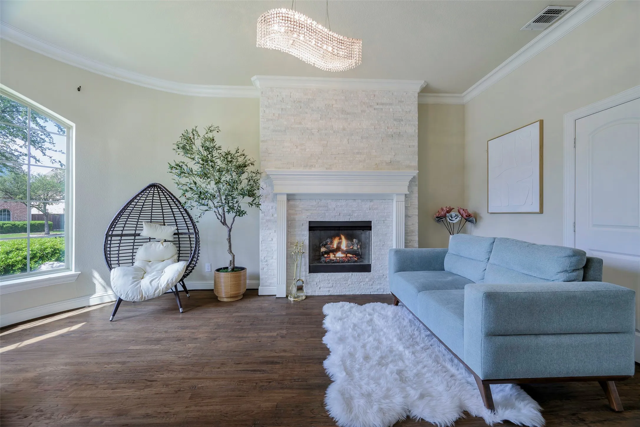 Single Family Residence For Sale in Denton County , 7524 Glenturret Circle, The Colony, Texas 75056, 6 Bedroom, 6 Bathroom, 2 Garage spaces, 5,508 Sqft, built in 2013, Preowned, mls#21243648, Real Estate Agent in The Colony, Homes For Sale in Denton county, Homes For Sale in The Colony, Realtor in The Colony Texas, Real Estate Brokerage Independent Realty Texas, Luminita Cordes Realtor