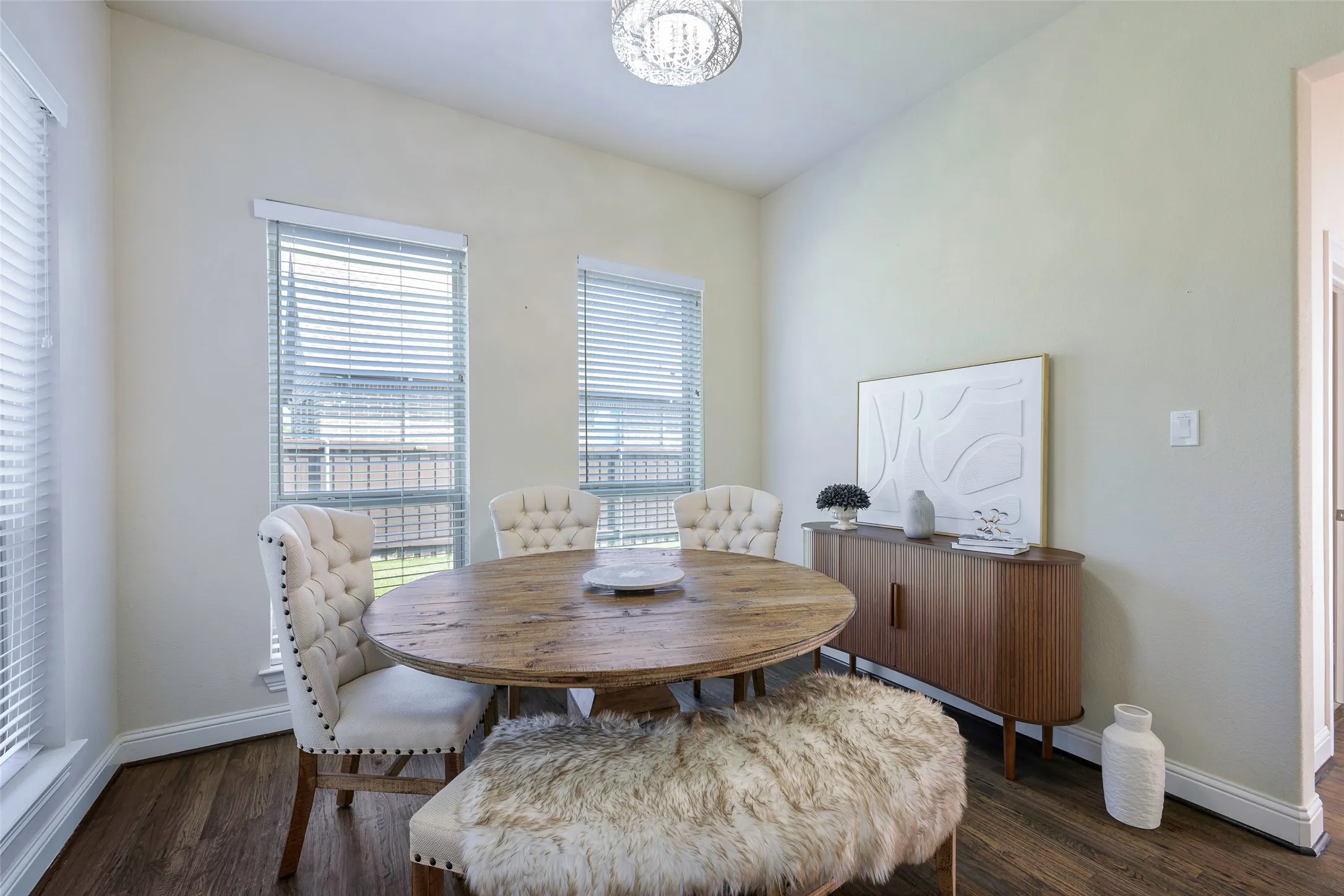 Single Family Residence For Sale in Denton County , 7524 Glenturret Circle, The Colony, Texas 75056, 6 Bedroom, 6 Bathroom, 2 Garage spaces, 5,508 Sqft, built in 2013, Preowned, mls#21243648, Real Estate Agent in The Colony, Homes For Sale in Denton county, Homes For Sale in The Colony, Realtor in The Colony Texas, Real Estate Brokerage Independent Realty Texas, Luminita Cordes Realtor