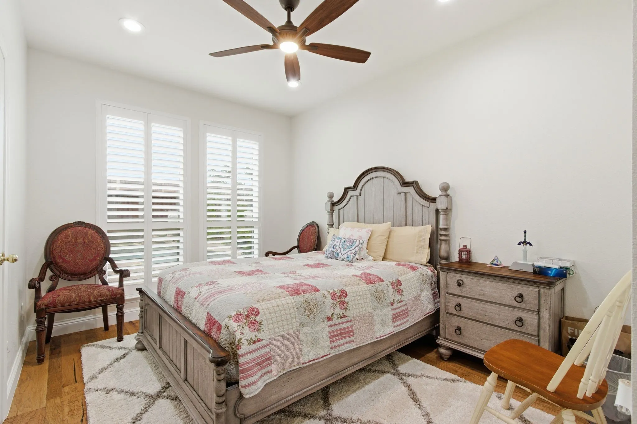 Single Family Residence For Sale in Denton County , 3852 Harrison Drive, Carrollton, Texas 75010, 4 Bedroom, 3 Bathroom, 2 Garage spaces, 2,696 Sqft, built in 1997, Preowned, mls#21219000, Real Estate Agent in Carrollton, Homes For Sale in Denton county, Homes For Sale in Carrollton, Realtor in Carrollton Texas, Real Estate Brokerage Independent Realty Texas, Luminita Cordes Realtor