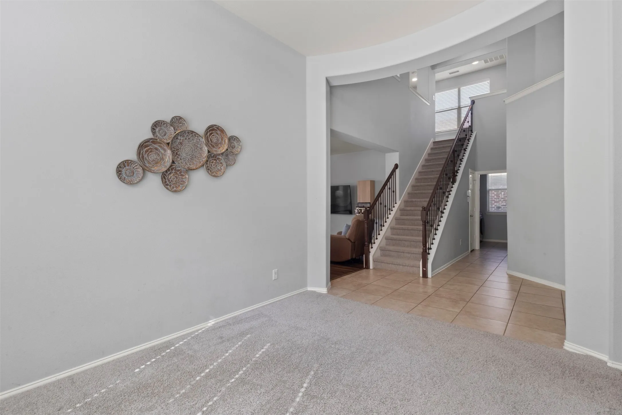 Single Family Residence For Sale in Denton County , 1729 Shoebill Drive, Little Elm, Texas 75068, 4 Bedroom, 3 Bathroom, 2 Garage spaces, 3,040 Sqft, built in 2010, mls#21242513, Real Estate Agent in Little Elm, Homes For Sale in Denton county, Homes For Sale in Little Elm, Realtor in Little Elm Texas, Real Estate Brokerage Independent Realty Texas, Luminita Cordes Realtor