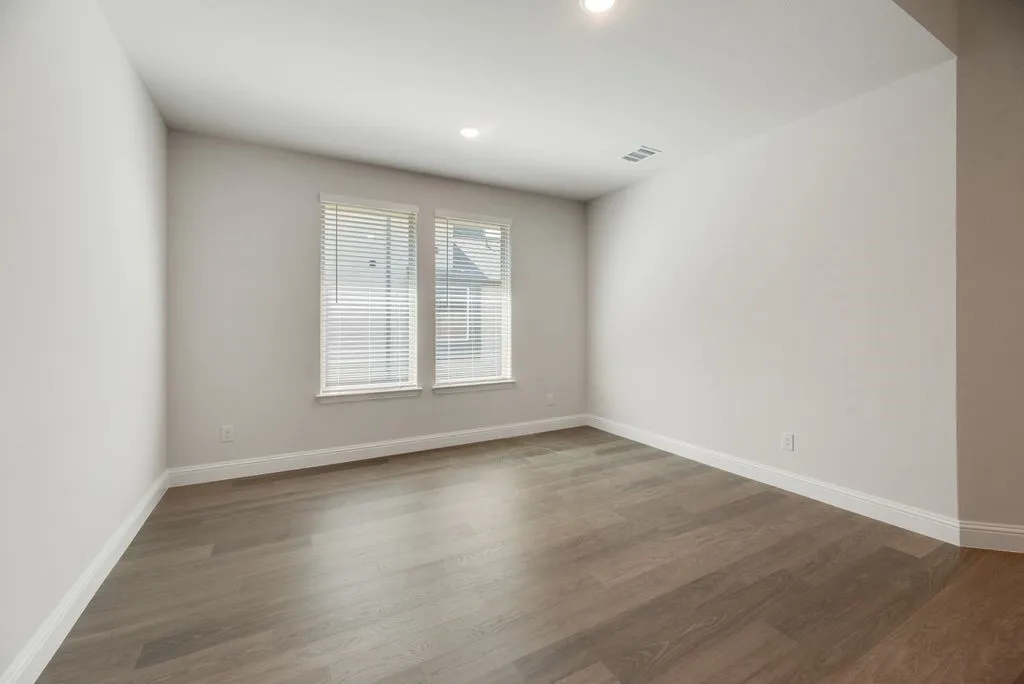 Single Family Residence For Sale in Denton County , 2272 Valencia Drive, Little Elm, Texas 75068, 4 Bedroom, 4 Bathroom, 3 Garage spaces, 2,787 Sqft, built in 2024, New Construction - Complete, mls#21243668, Real Estate Agent in Little Elm, Homes For Sale in Denton county, Homes For Sale in Little Elm, Realtor in Little Elm Texas, Real Estate Brokerage Independent Realty Texas, Luminita Cordes Realtor