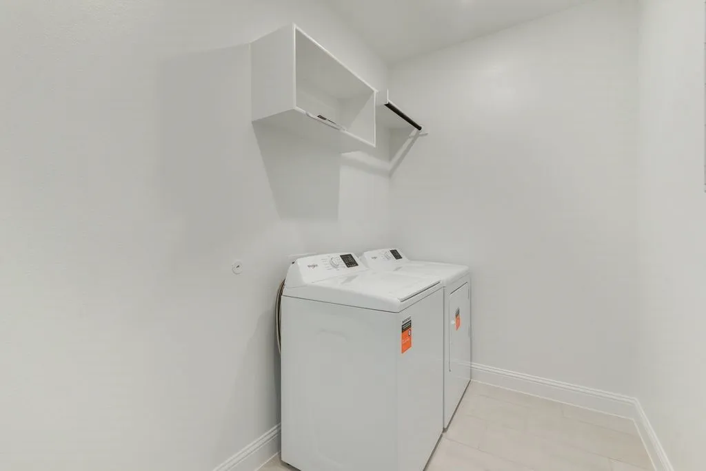 Single Family Residence For Sale in Denton County , 2272 Valencia Drive, Little Elm, Texas 75068, 4 Bedroom, 4 Bathroom, 3 Garage spaces, 2,787 Sqft, built in 2024, New Construction - Complete, mls#21243668, Real Estate Agent in Little Elm, Homes For Sale in Denton county, Homes For Sale in Little Elm, Realtor in Little Elm Texas, Real Estate Brokerage Independent Realty Texas, Luminita Cordes Realtor