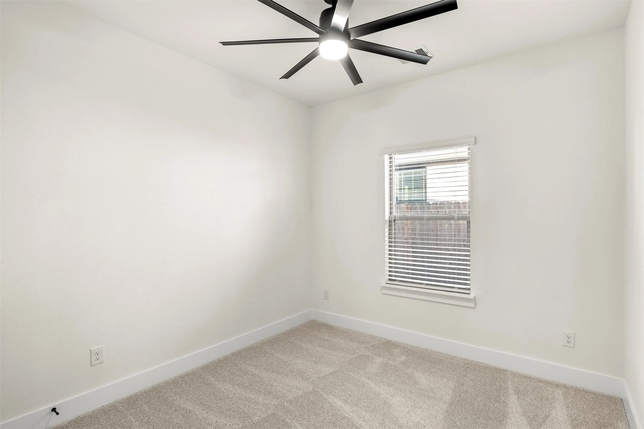 Single Family Residence For Sale in Ellis County , 701 Escovedo Drive, Italy, Texas 76651, 3 Bedroom, 2 Bathroom, 2 Garage spaces, 1,669 Sqft, built in 2025, New Construction - Complete, mls#21243622, Real Estate Agent in Italy, Homes For Sale in Ellis county, Homes For Sale in Italy, Realtor in Italy Texas, Real Estate Brokerage Independent Realty Texas, Luminita Cordes Realtor