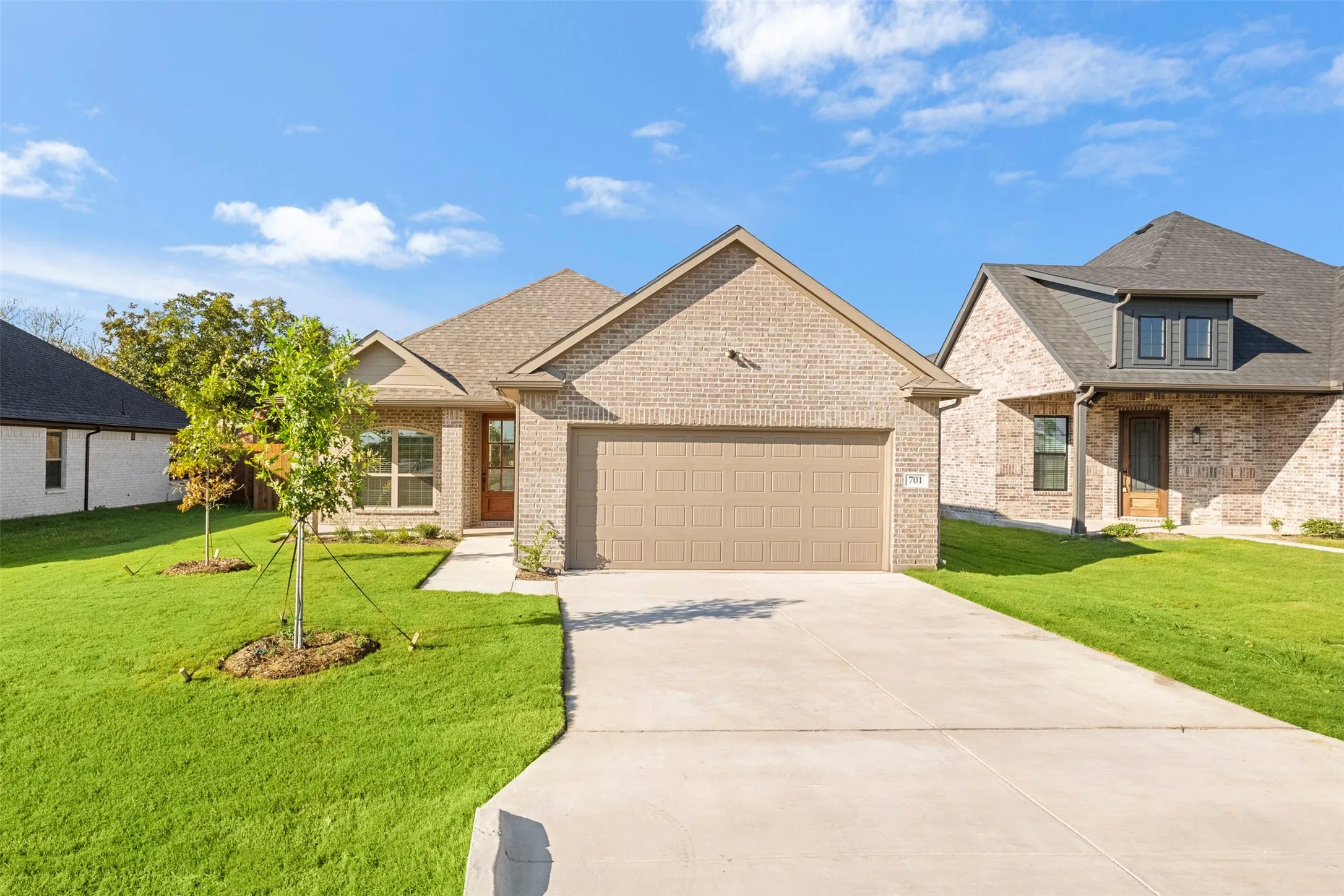 Single Family Residence For Sale in Ellis County , 701 Escovedo Drive, Italy, Texas 76651, 3 Bedroom, 2 Bathroom, 2 Garage spaces, 1,669 Sqft, built in 2025, New Construction - Complete, mls#21243622, Real Estate Agent in Italy, Homes For Sale in Ellis county, Homes For Sale in Italy, Realtor in Italy Texas, Real Estate Brokerage Independent Realty Texas, Luminita Cordes Realtor