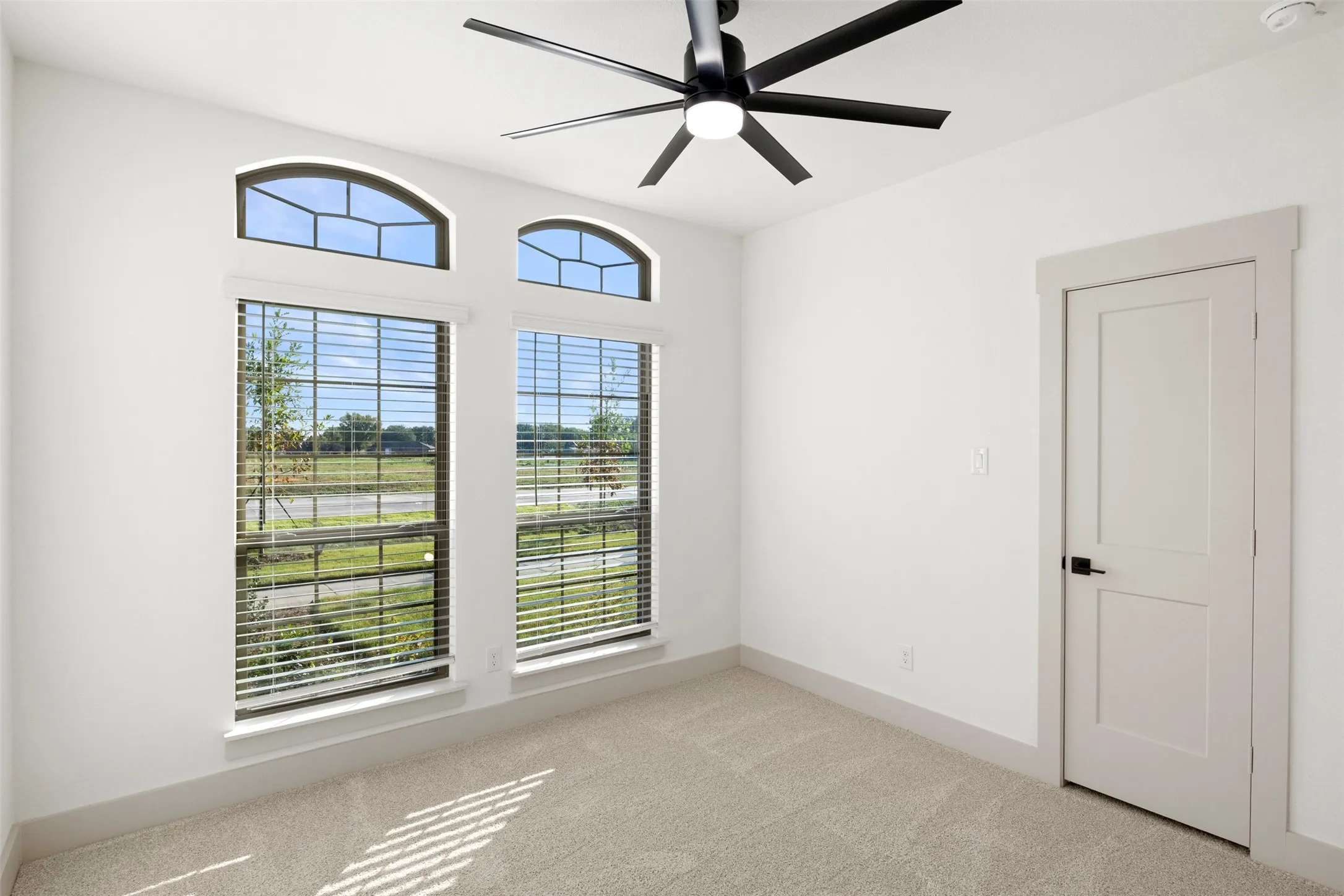 Single Family Residence For Sale in Ellis County , 713 Escovedo Drive, Italy, Texas 76651, 4 Bedroom, 2 Bathroom, 2 Garage spaces, 1,600 Sqft, built in 2025, New Construction - Complete, mls#21243588, Real Estate Agent in Italy, Homes For Sale in Ellis county, Homes For Sale in Italy, Realtor in Italy Texas, Real Estate Brokerage Independent Realty Texas, Luminita Cordes Realtor