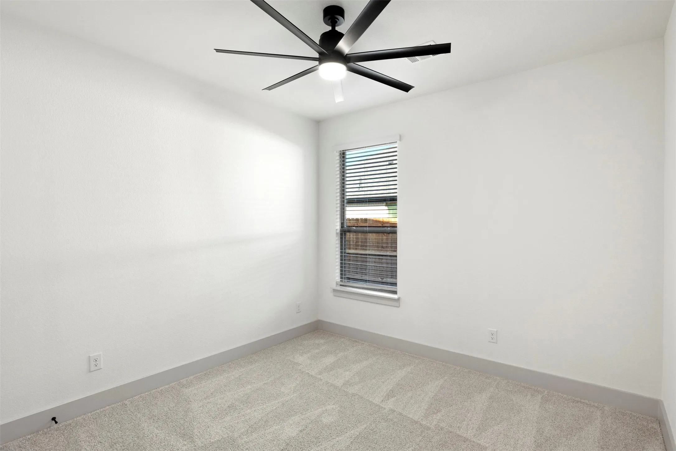 Single Family Residence For Sale in Ellis County , 713 Escovedo Drive, Italy, Texas 76651, 4 Bedroom, 2 Bathroom, 2 Garage spaces, 1,600 Sqft, built in 2025, New Construction - Complete, mls#21243588, Real Estate Agent in Italy, Homes For Sale in Ellis county, Homes For Sale in Italy, Realtor in Italy Texas, Real Estate Brokerage Independent Realty Texas, Luminita Cordes Realtor