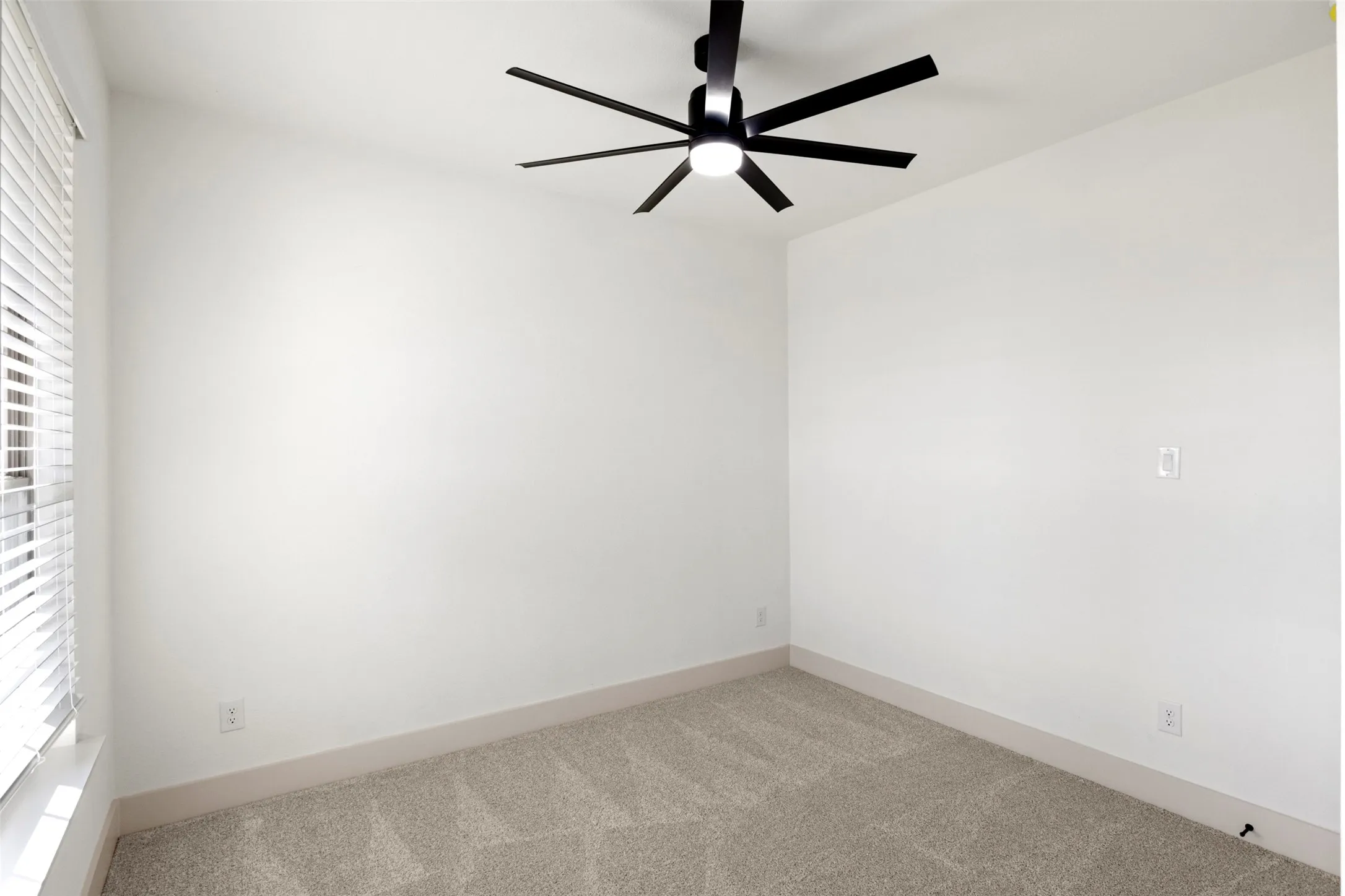 Single Family Residence For Sale in Ellis County , 713 Escovedo Drive, Italy, Texas 76651, 4 Bedroom, 2 Bathroom, 2 Garage spaces, 1,600 Sqft, built in 2025, New Construction - Complete, mls#21243588, Real Estate Agent in Italy, Homes For Sale in Ellis county, Homes For Sale in Italy, Realtor in Italy Texas, Real Estate Brokerage Independent Realty Texas, Luminita Cordes Realtor