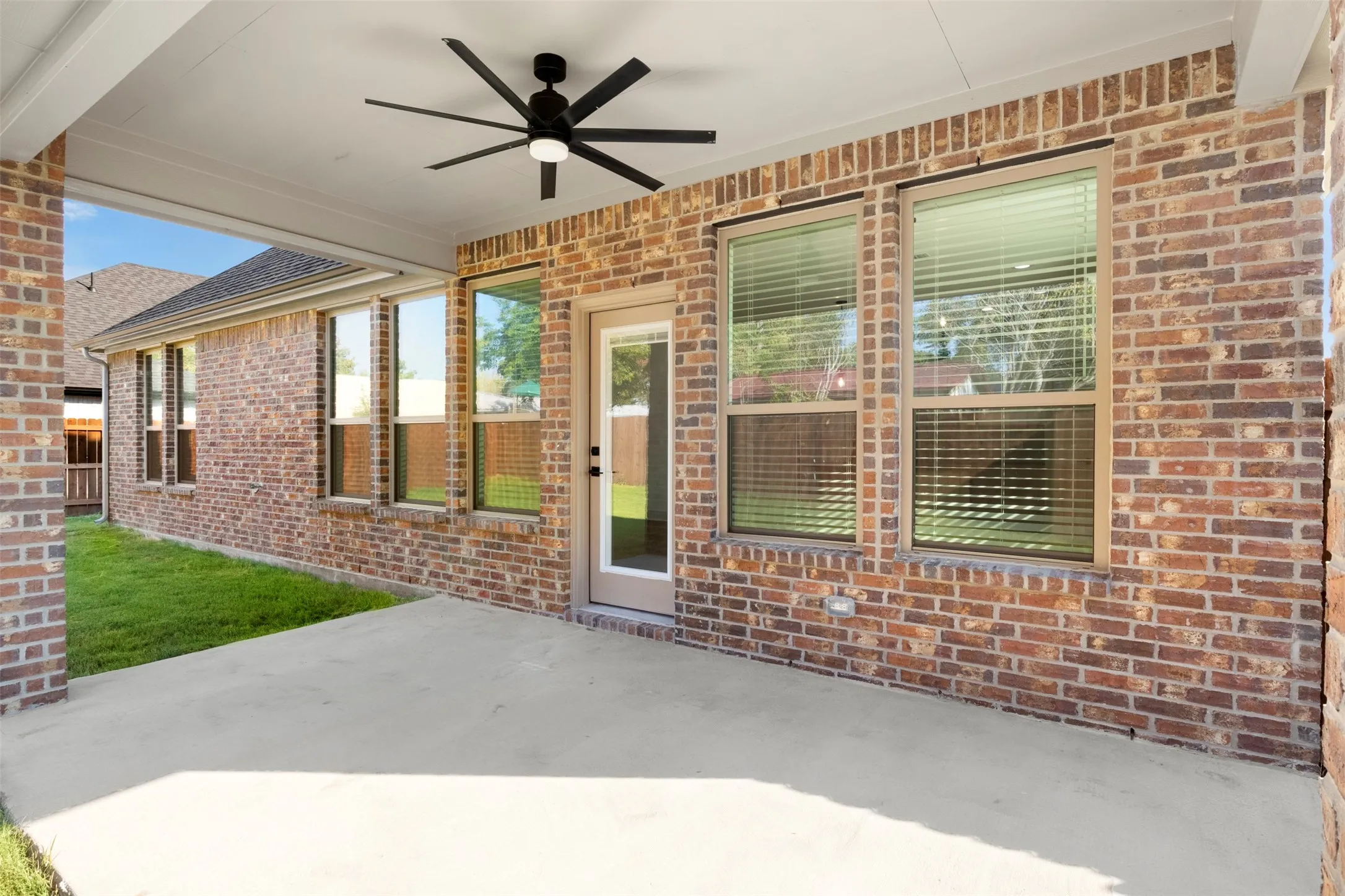 Single Family Residence For Sale in Ellis County , 713 Escovedo Drive, Italy, Texas 76651, 4 Bedroom, 2 Bathroom, 2 Garage spaces, 1,600 Sqft, built in 2025, New Construction - Complete, mls#21243588, Real Estate Agent in Italy, Homes For Sale in Ellis county, Homes For Sale in Italy, Realtor in Italy Texas, Real Estate Brokerage Independent Realty Texas, Luminita Cordes Realtor