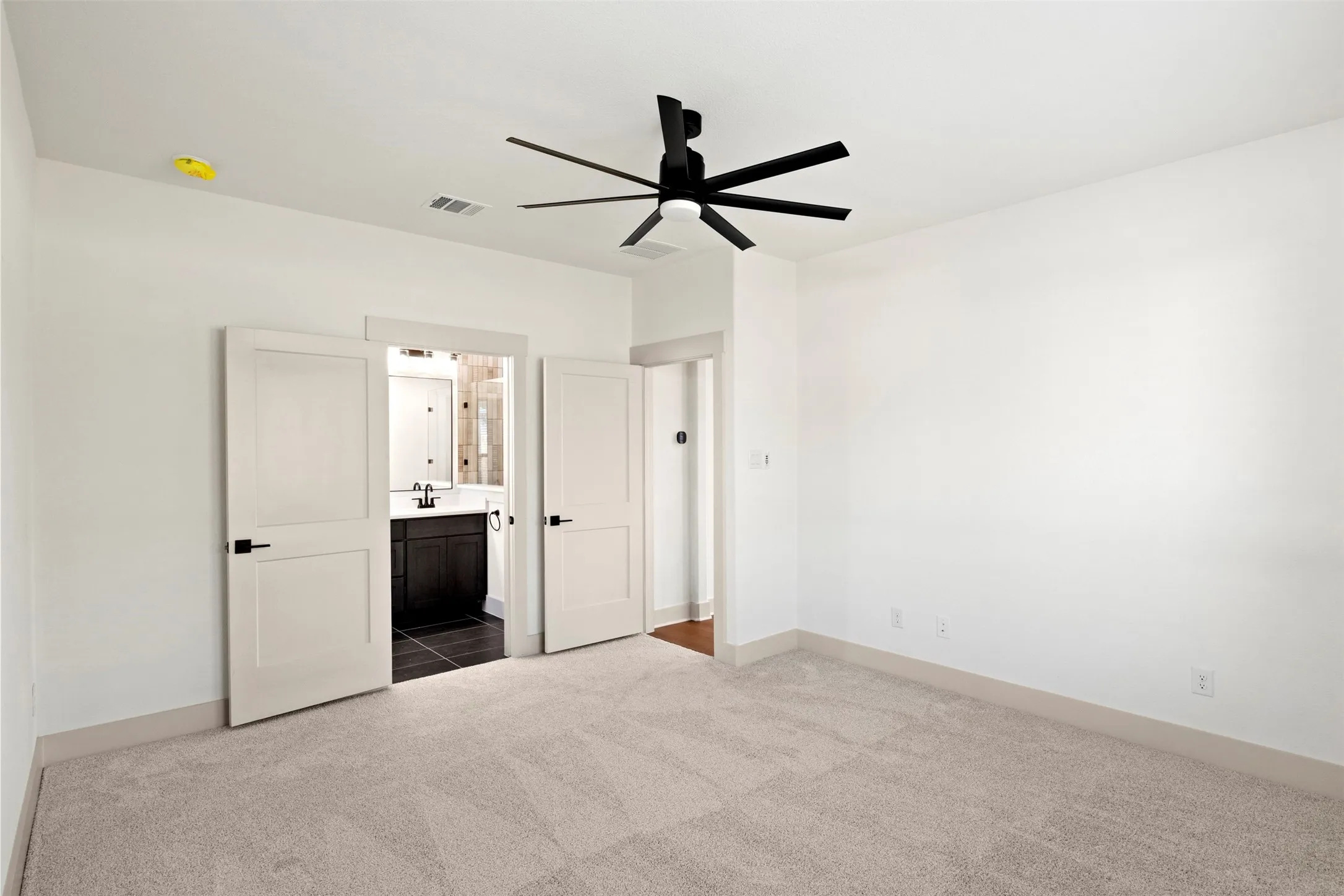 Single Family Residence For Sale in Ellis County , 713 Escovedo Drive, Italy, Texas 76651, 4 Bedroom, 2 Bathroom, 2 Garage spaces, 1,600 Sqft, built in 2025, New Construction - Complete, mls#21243588, Real Estate Agent in Italy, Homes For Sale in Ellis county, Homes For Sale in Italy, Realtor in Italy Texas, Real Estate Brokerage Independent Realty Texas, Luminita Cordes Realtor