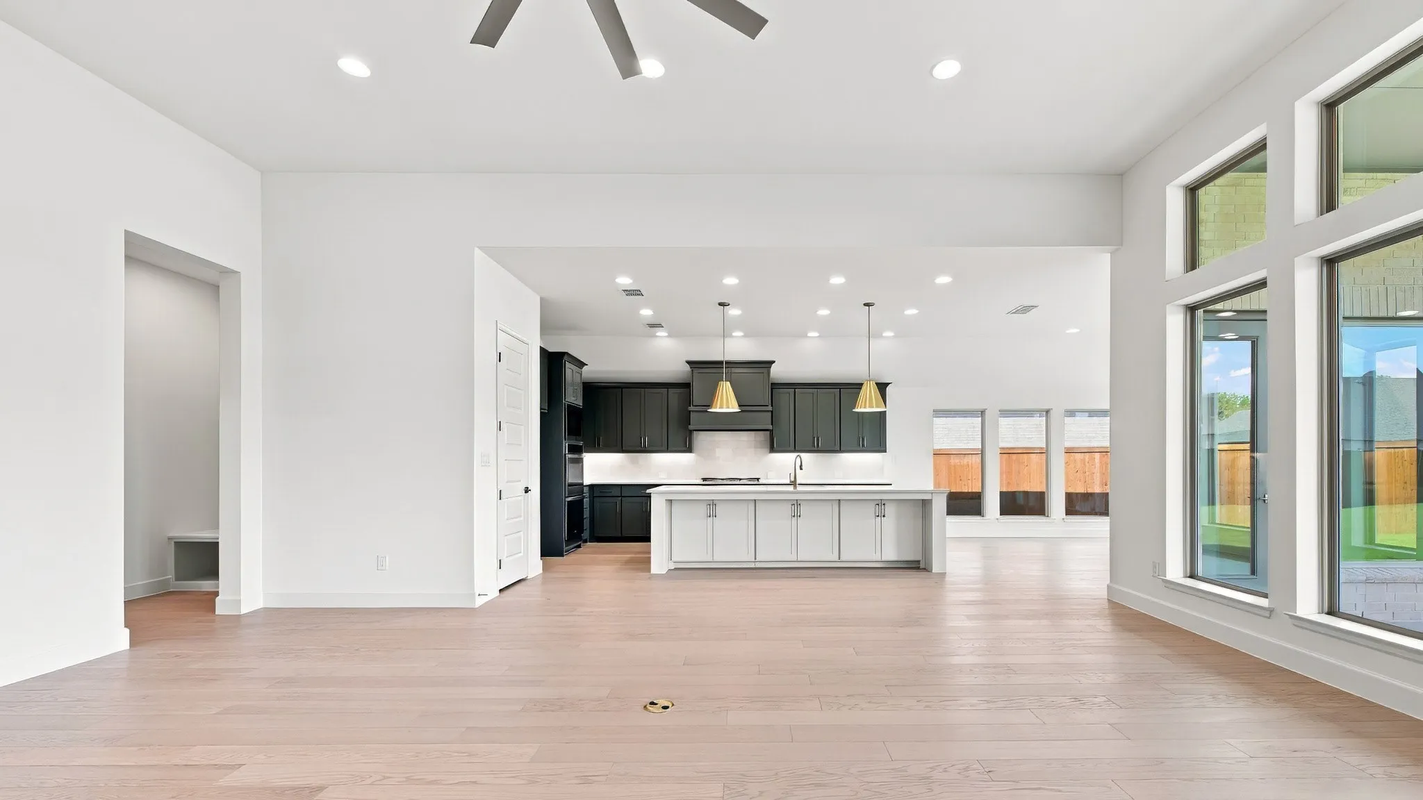 Single Family Residence For Sale in Rockwall County , 1931 Benedetto Way, Mclendon Chisholm, Texas 75032, 4 Bedroom, 4 Bathroom, 3 Garage spaces, 3,334 Sqft, built in 2026, New Construction - Incomplete, mls#21243679, Real Estate Agent in Mclendon Chisholm, Homes For Sale in Rockwall county, Homes For Sale in Mclendon Chisholm, Realtor in Mclendon Chisholm Texas, Real Estate Brokerage Independent Realty Texas, Luminita Cordes Realtor