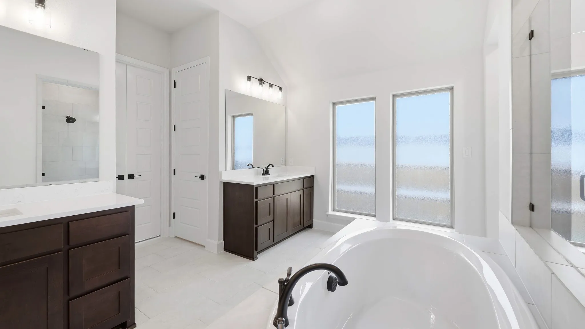 Single Family Residence For Sale in Collin County , 1741 Hillside Stroll Drive, Lavon, Texas 75166, 4 Bedroom, 4 Bathroom, 2 Garage spaces, 2,574 Sqft, built in 2026, New Construction - Incomplete, mls#21243683, Real Estate Agent in Lavon, Homes For Sale in Collin county, Homes For Sale in Lavon, Realtor in Lavon Texas, Real Estate Brokerage Independent Realty Texas, Luminita Cordes Realtor