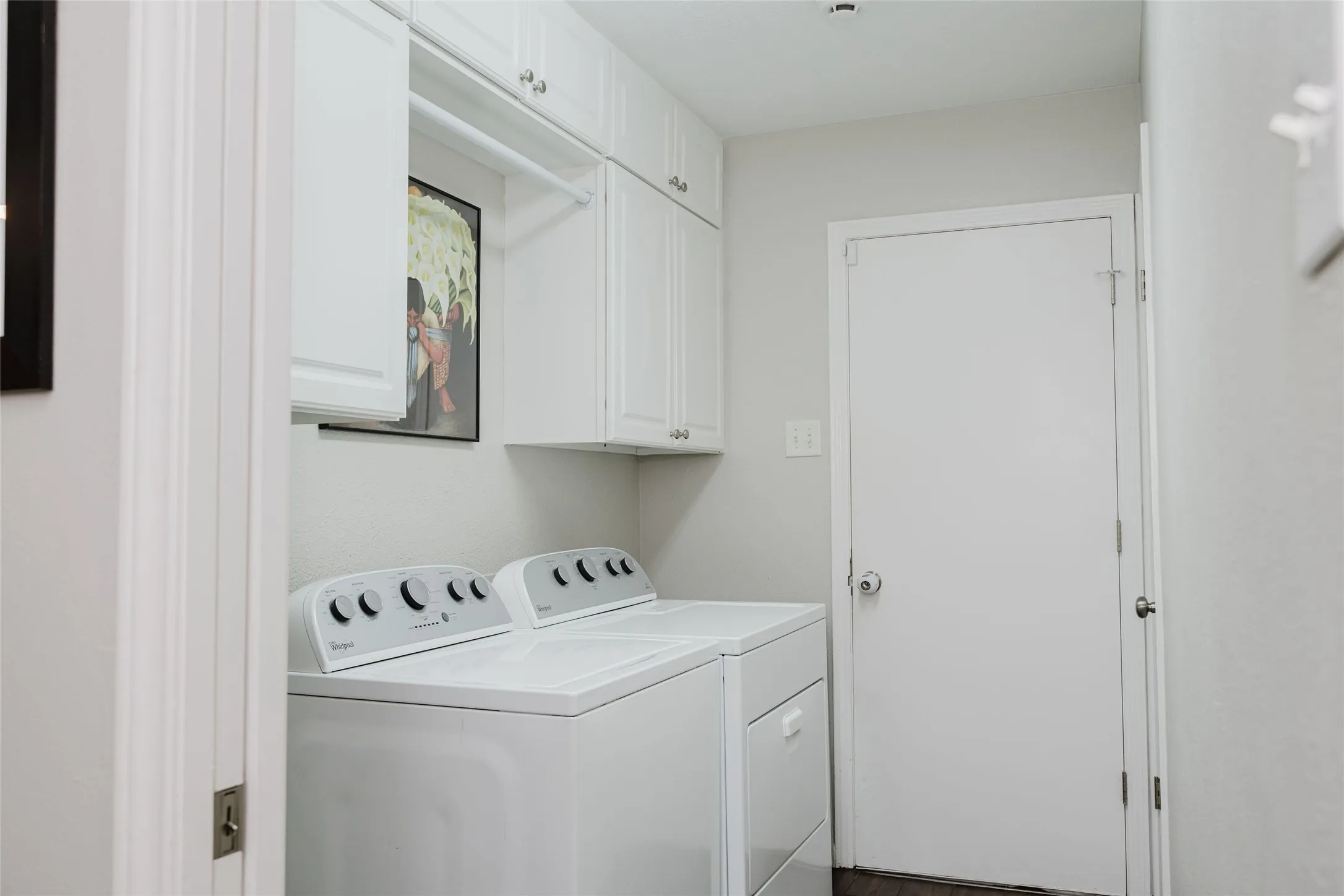 Single Family Residence For Sale in Dallas County , 3257 Brookhaven Club Drive, Farmers Branch, Texas 75234, 4 Bedroom, 3 Bathroom, 2 Garage spaces, 2,303 Sqft, built in 1972, mls#21243680, Real Estate Agent in Farmers Branch, Homes For Sale in Dallas county, Homes For Sale in Farmers Branch, Realtor in Farmers Branch Texas, Real Estate Brokerage Independent Realty Texas, Luminita Cordes Realtor